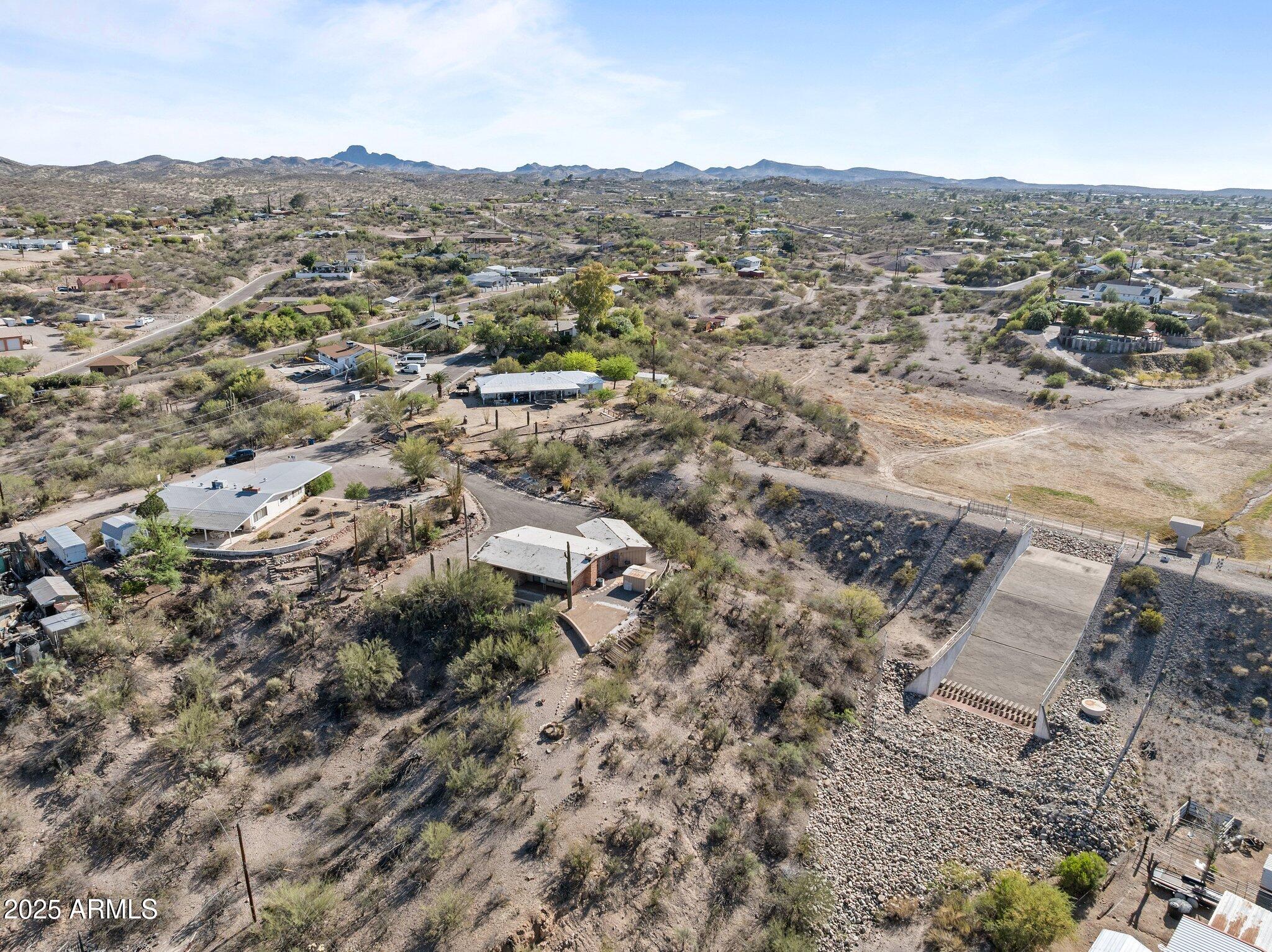 620 N HEIGHTS Road