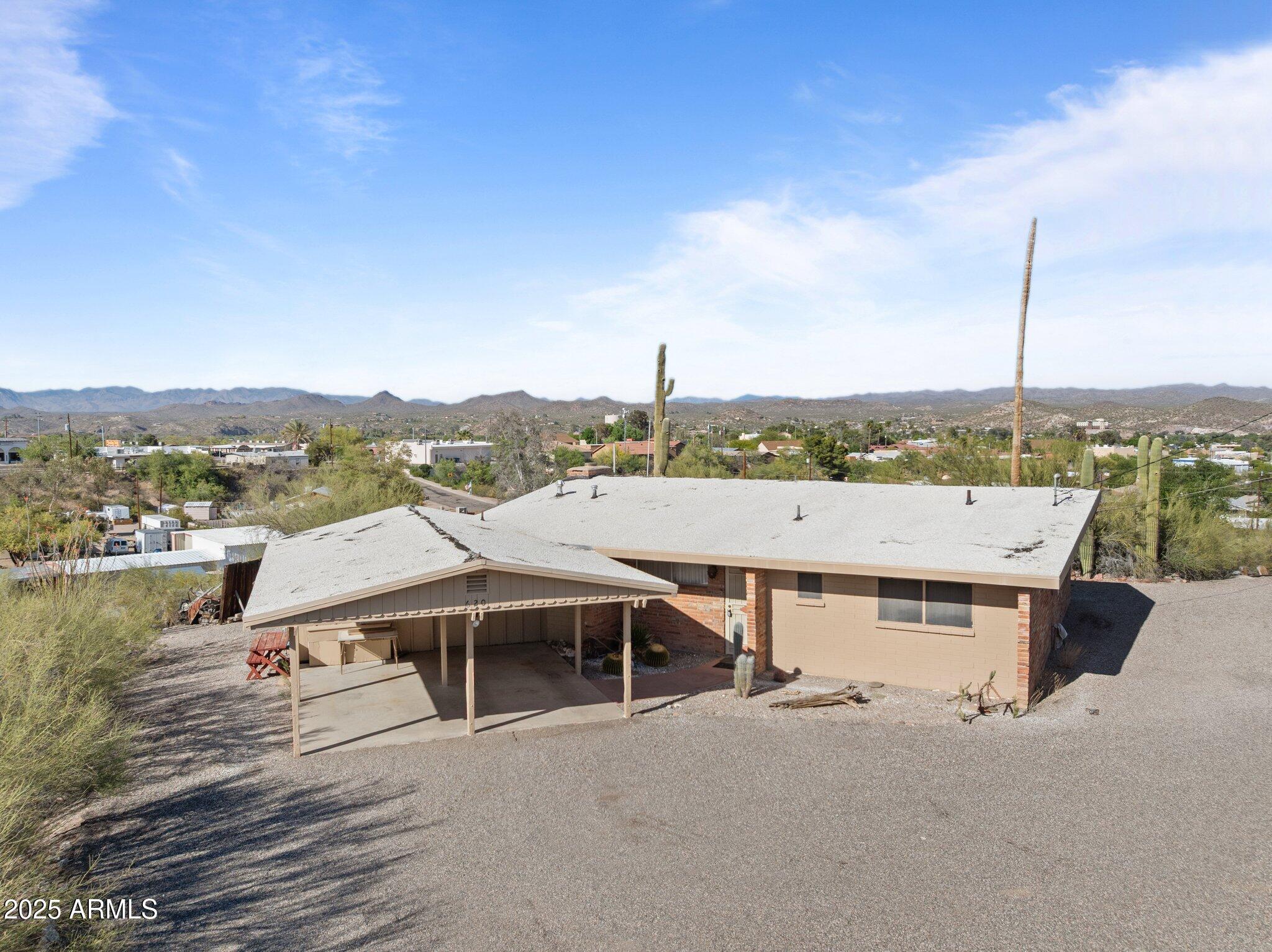 620 N HEIGHTS Road