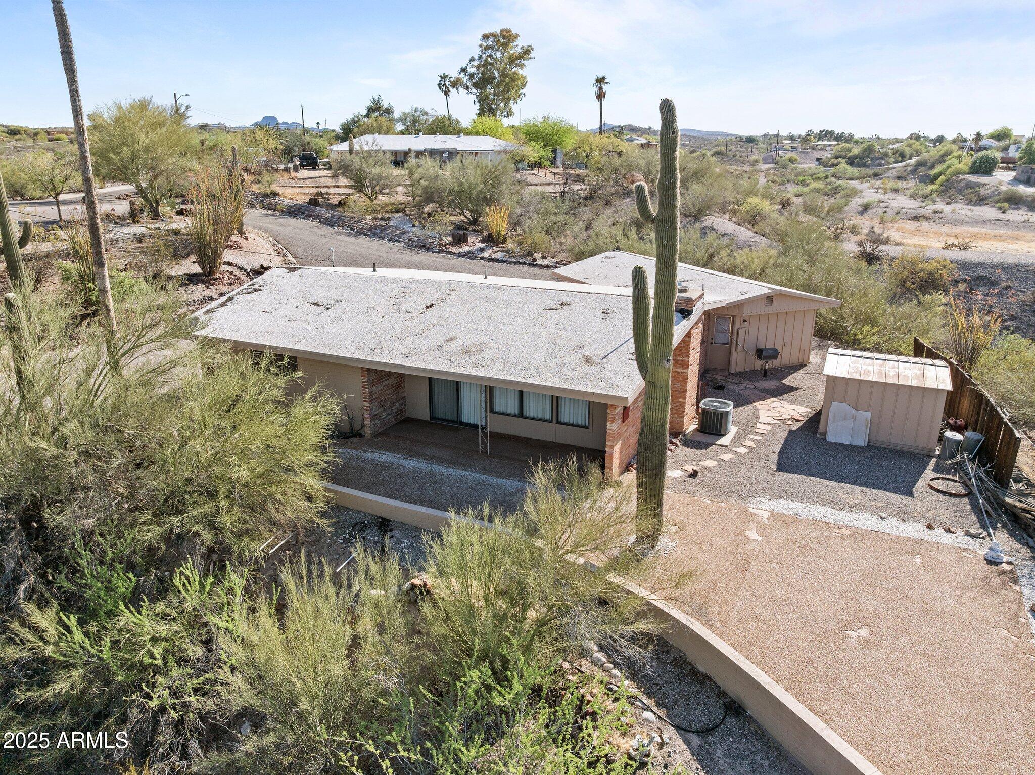 620 N HEIGHTS Road