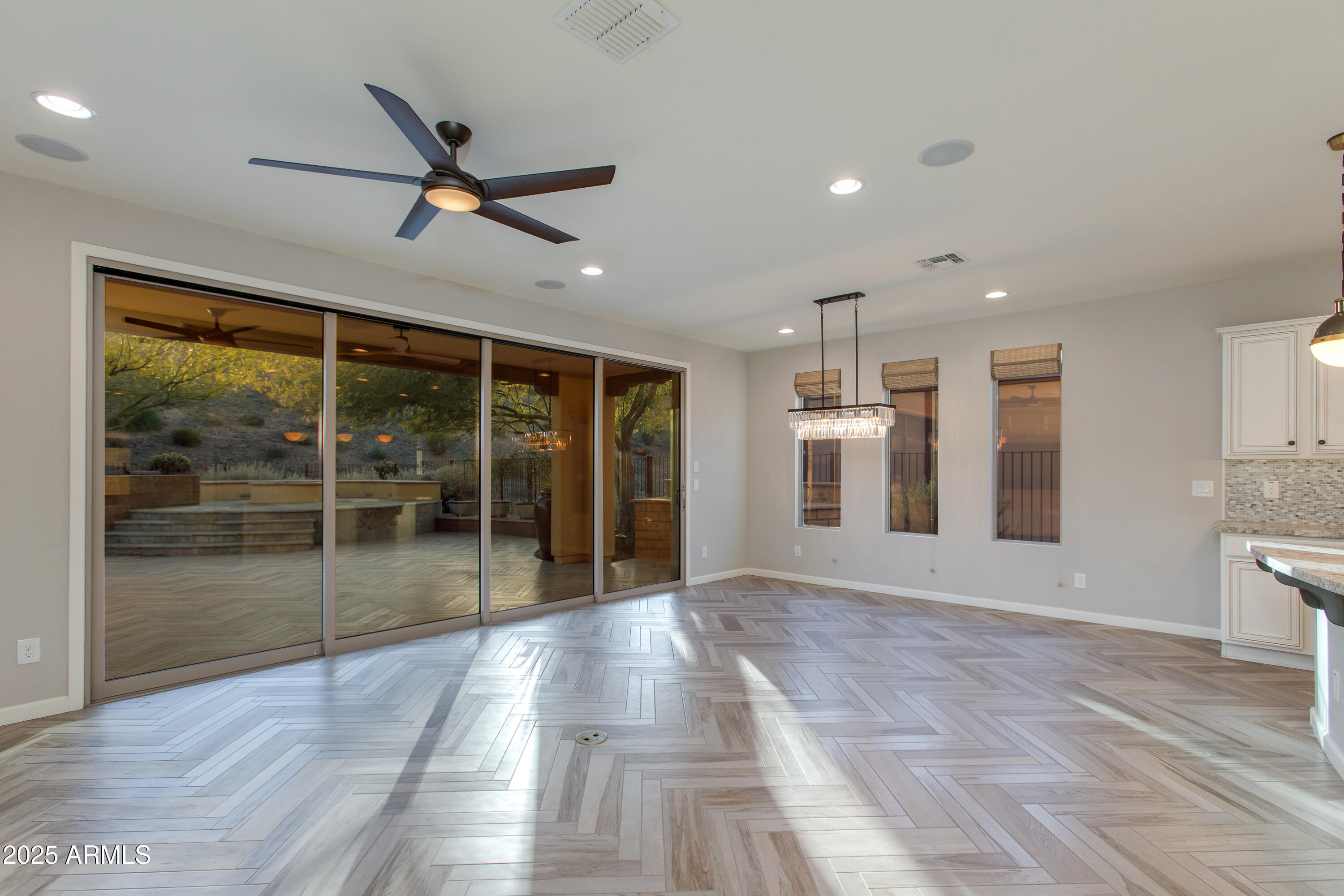 3285 MAVERICK Drive
