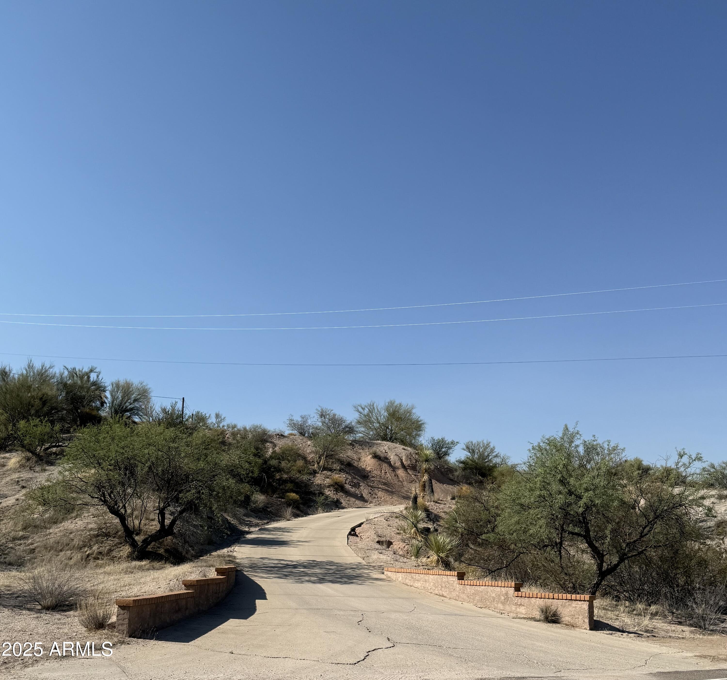 525 Constellation Road