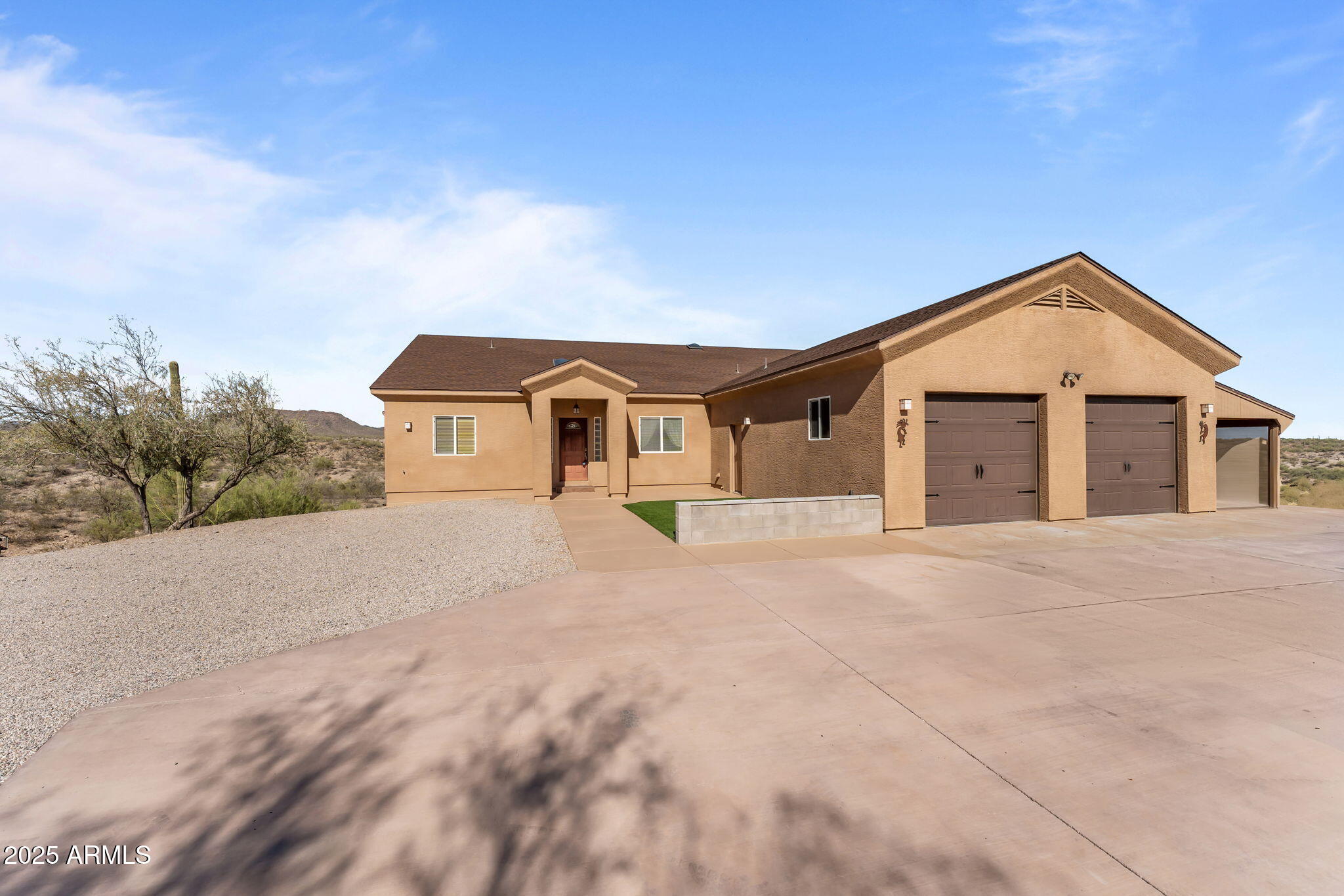 45327 SAN DOMINGO PEAK Trail