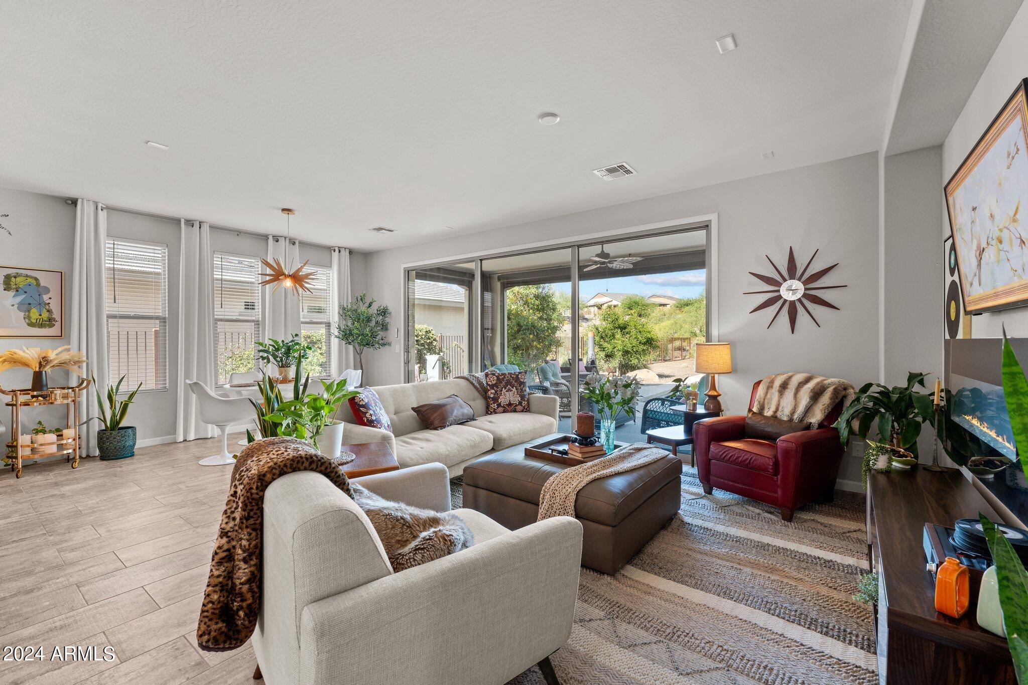 4410 NOBLE Drive
