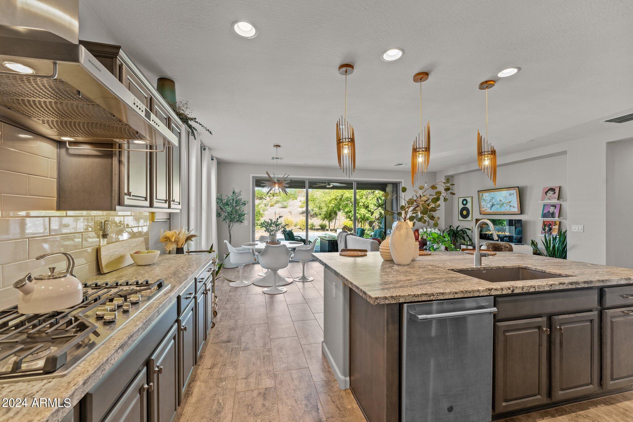 4410 NOBLE Drive