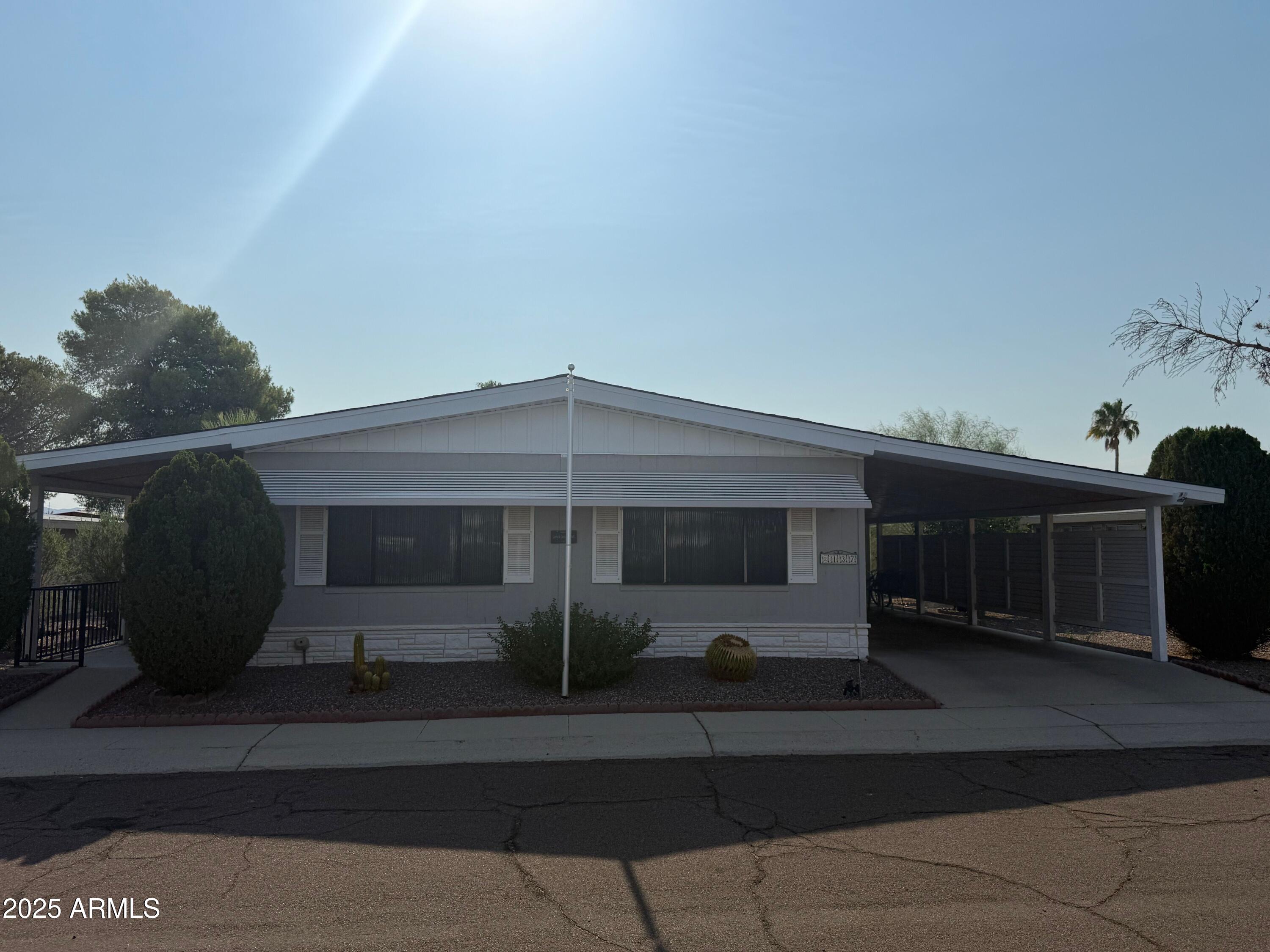 2501 W Wickenburg Way Unit: 137