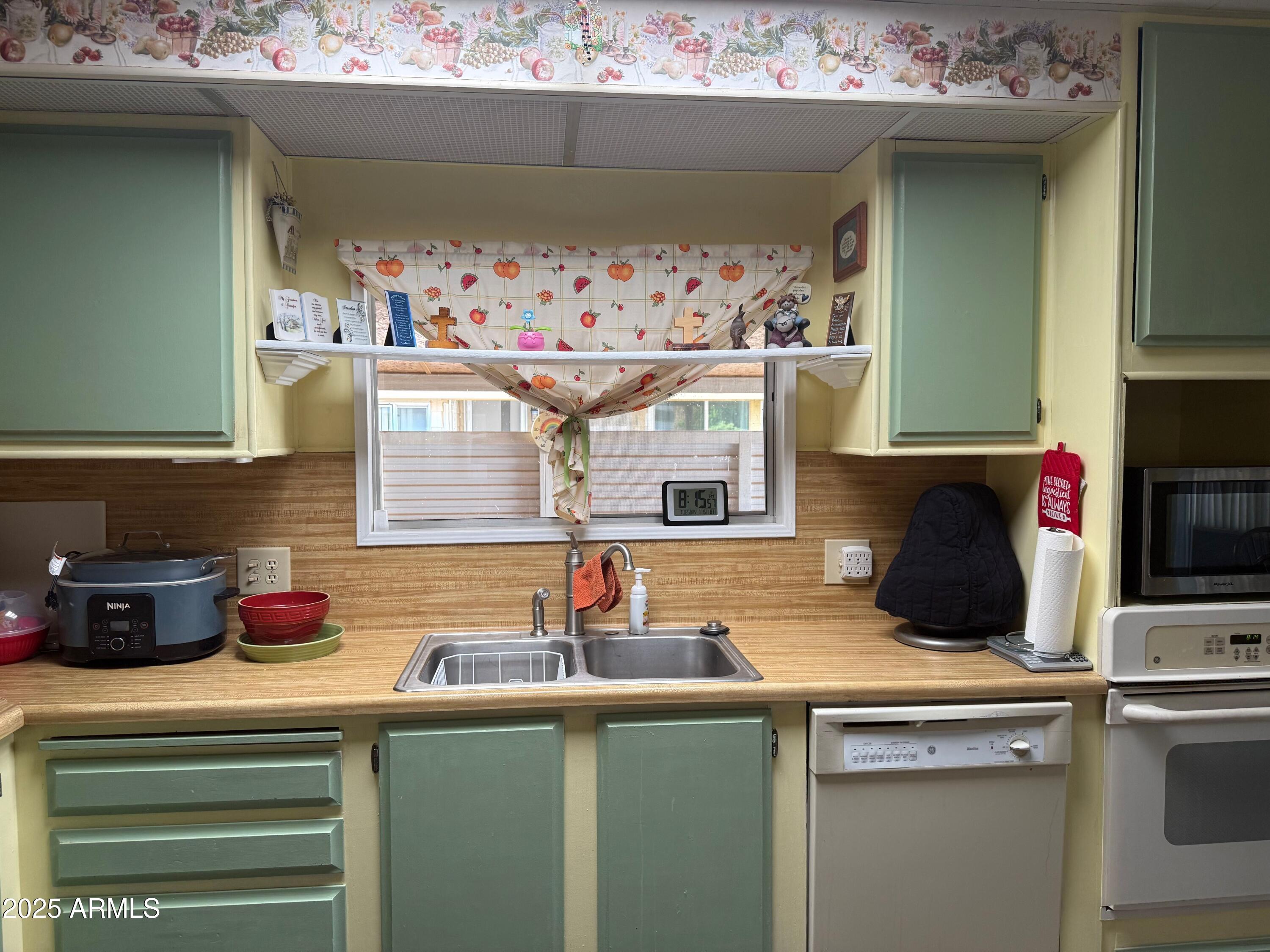 2501 W Wickenburg Way Unit: 137