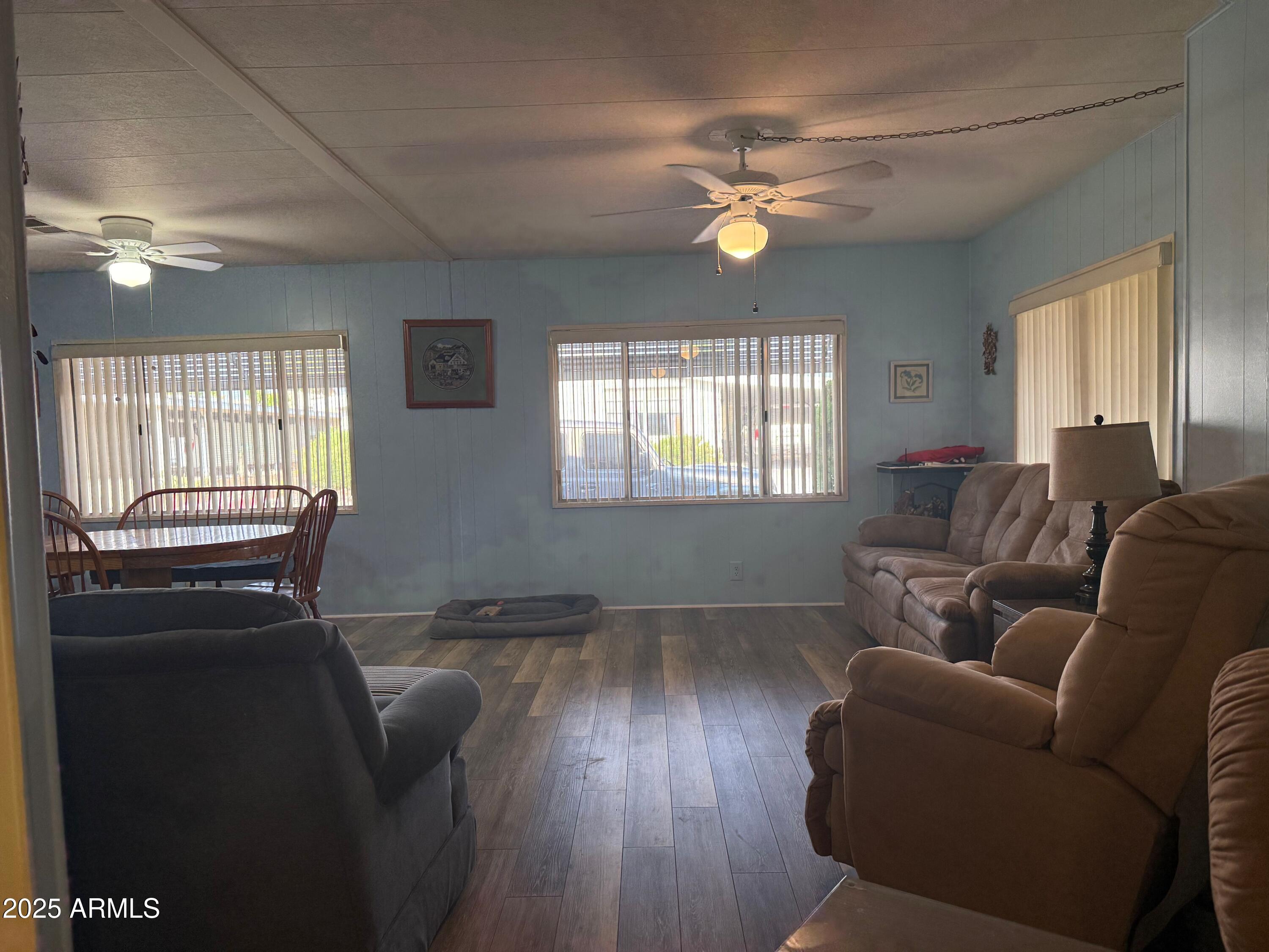 2501 W Wickenburg Way Unit: 137