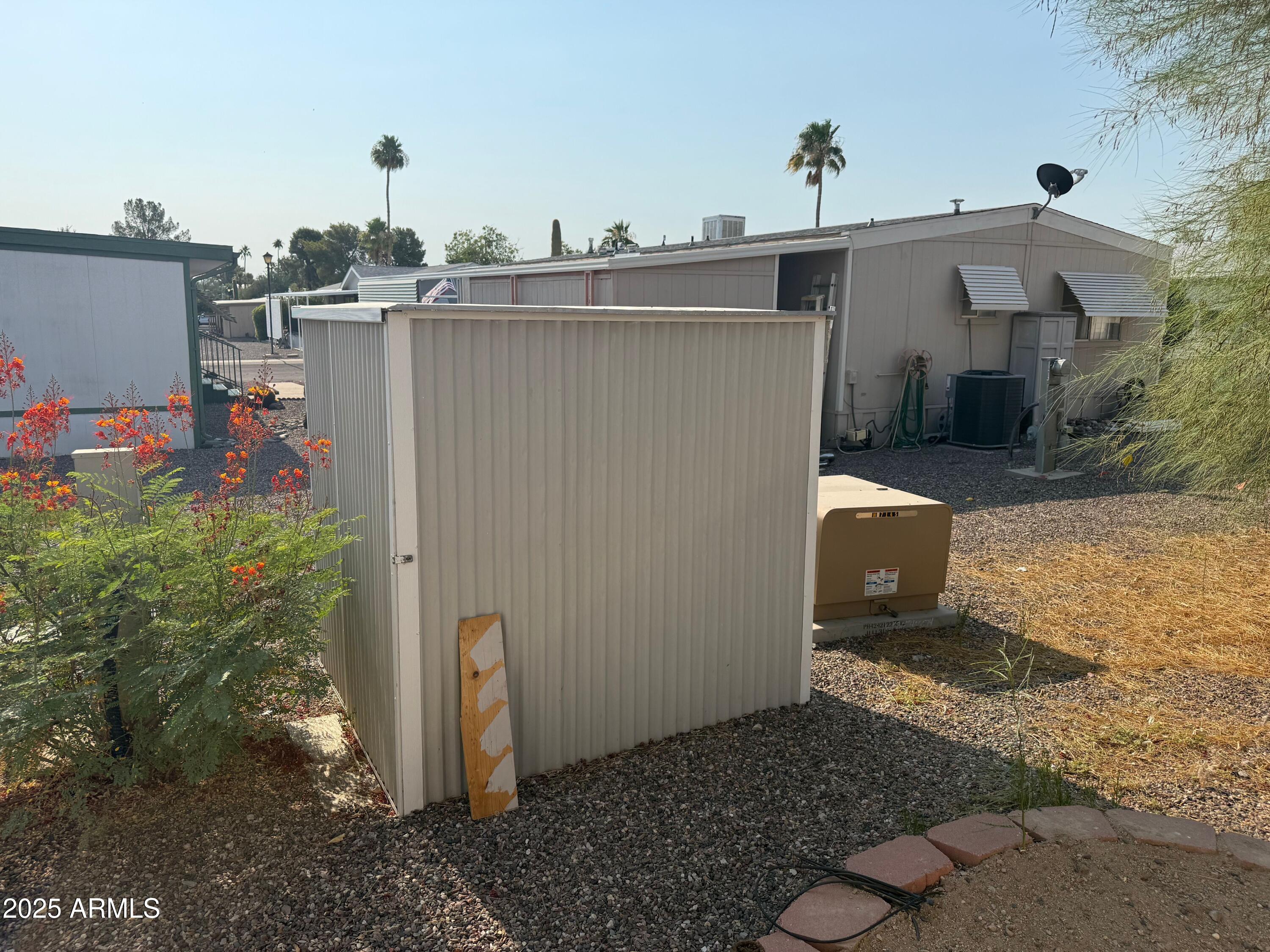 2501 W Wickenburg Way Unit: 137