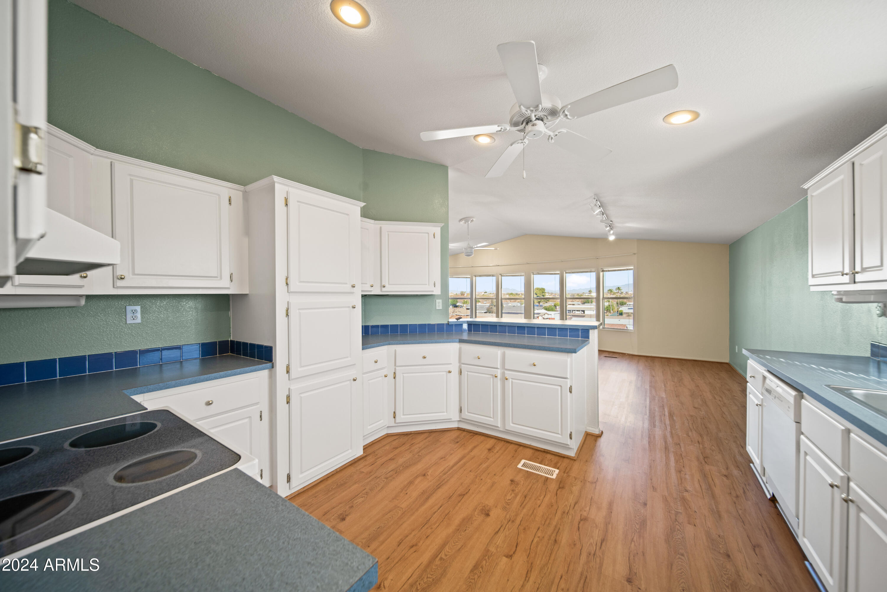 2501 W Wickenburg Way Unit: 171