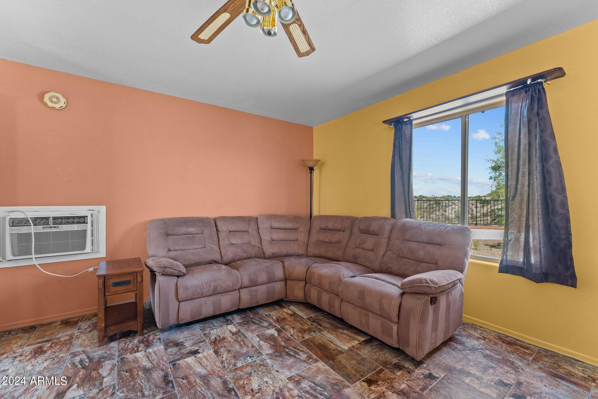 1216 Easy Street