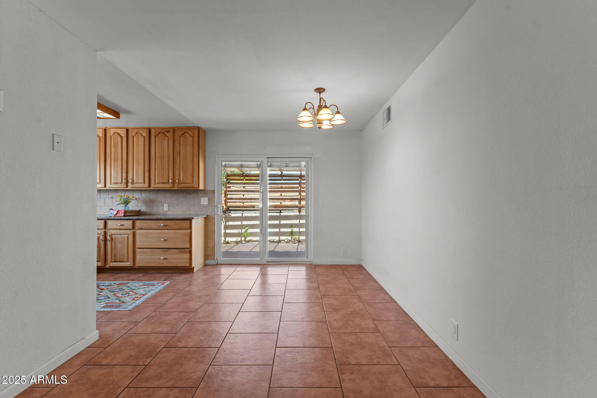 690 W MCLEAN Drive