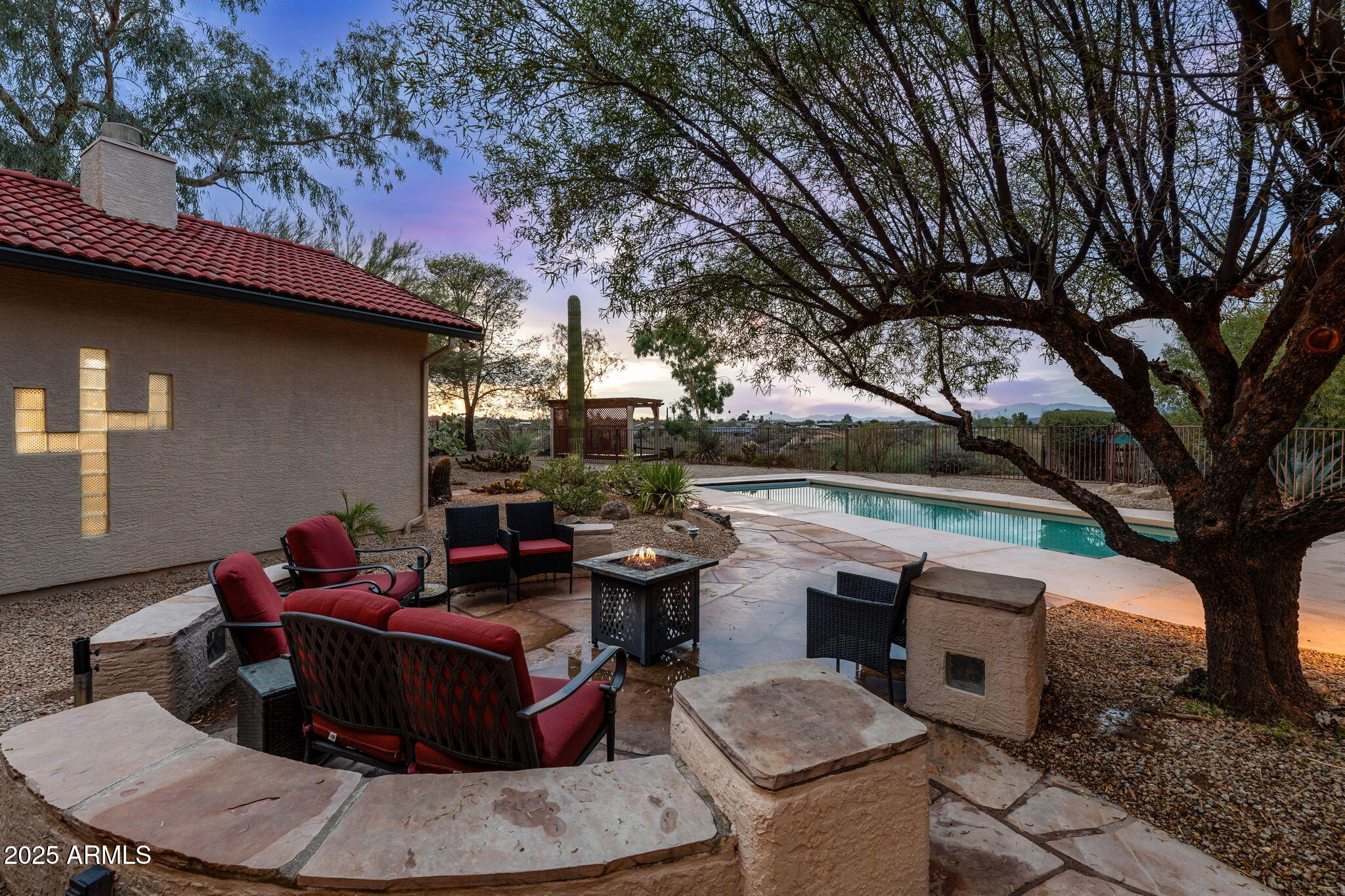 1710 W Camino Drive