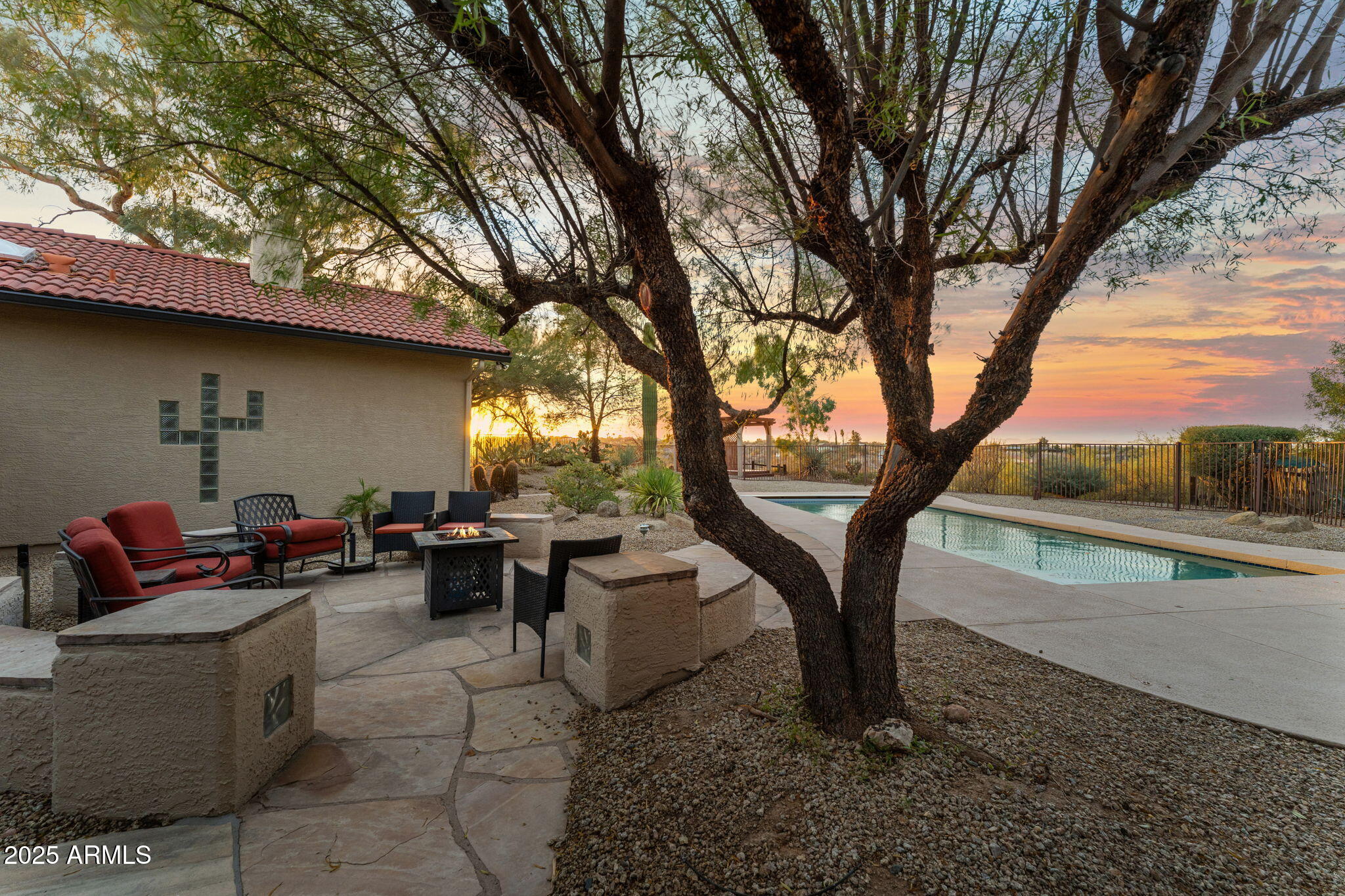 1710 W Camino Drive
