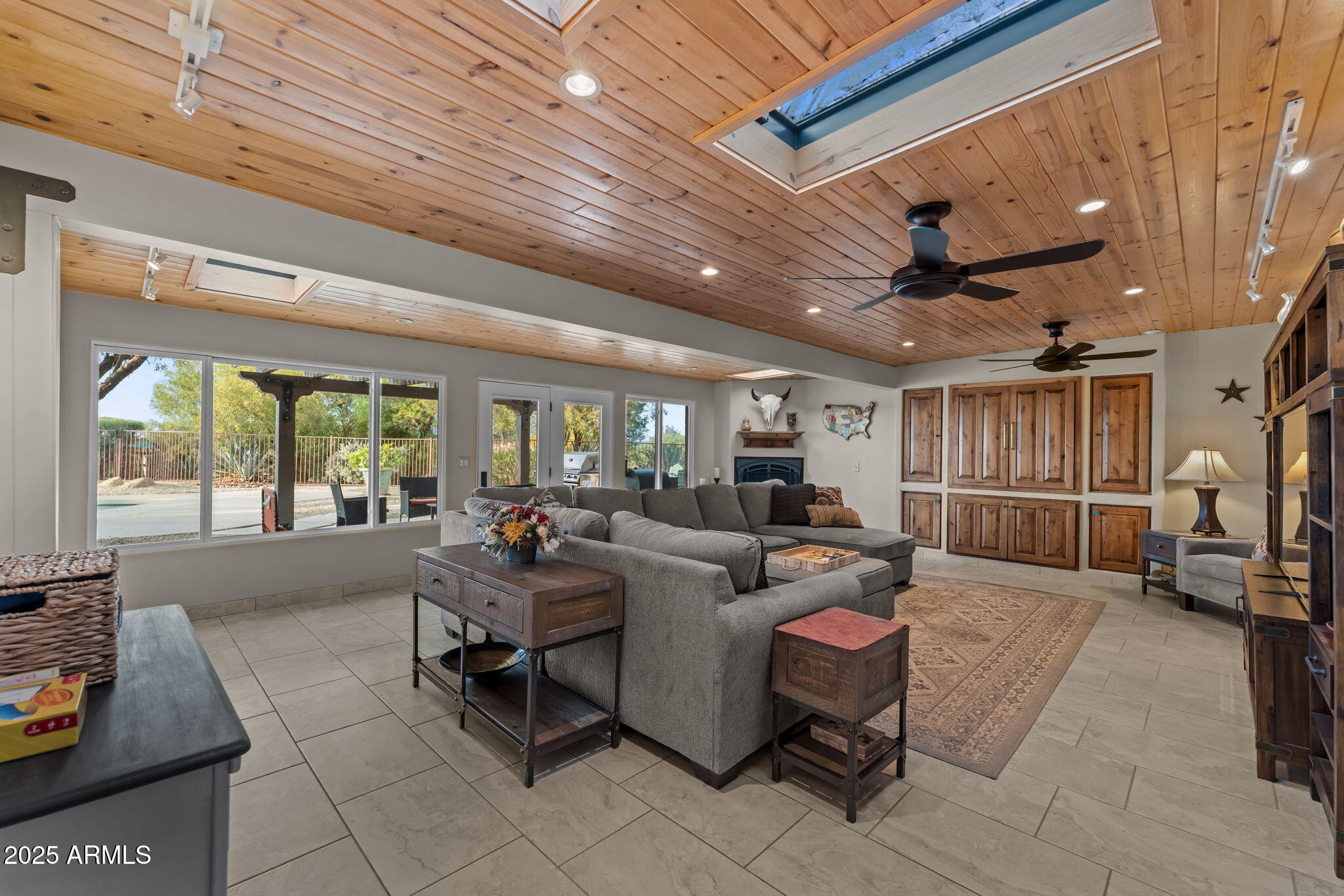1710 W Camino Drive