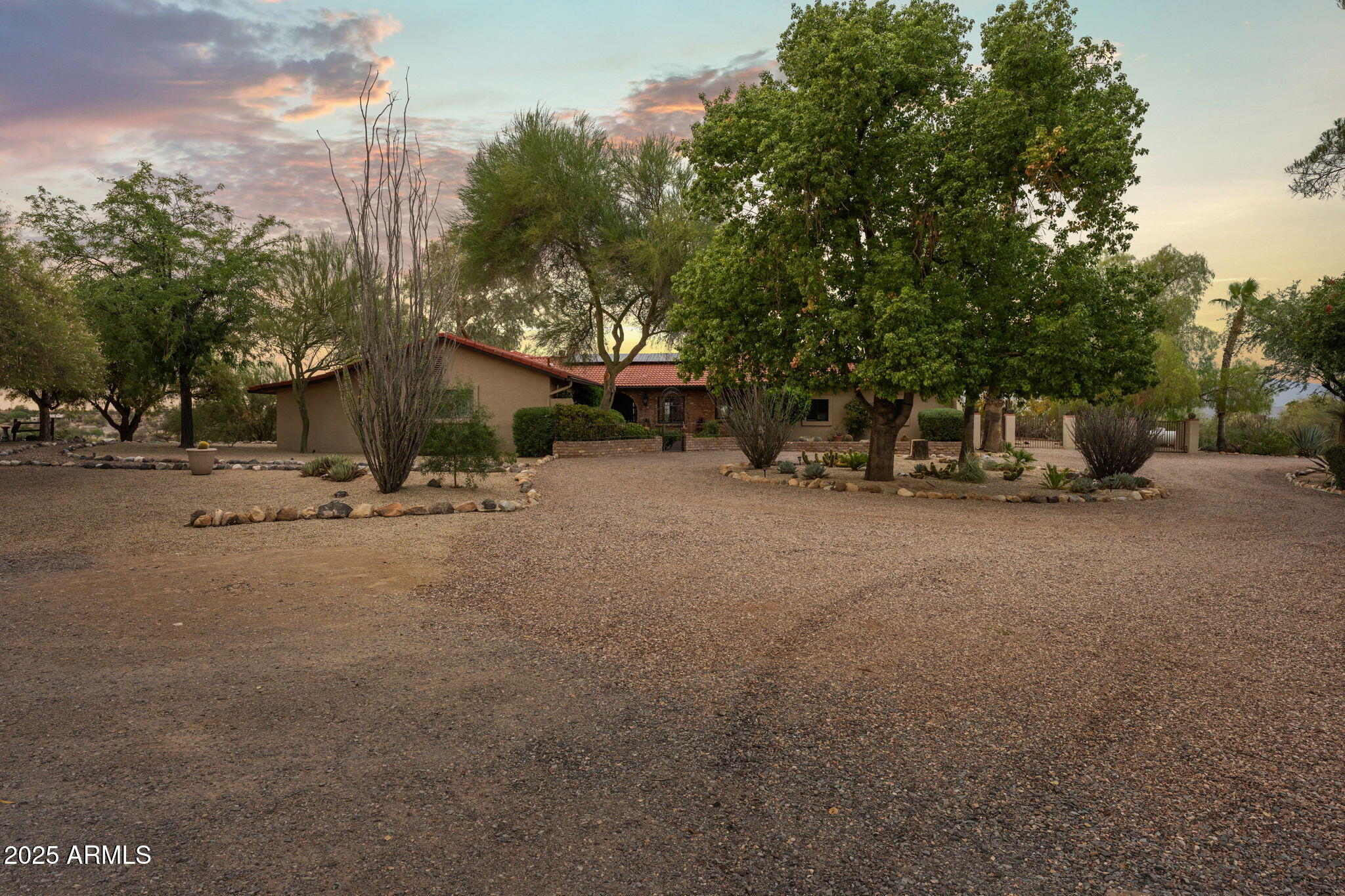 1710 W Camino Drive