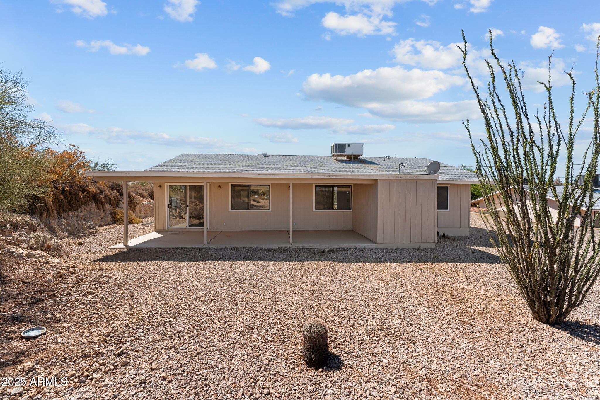 1660 VISTA Drive