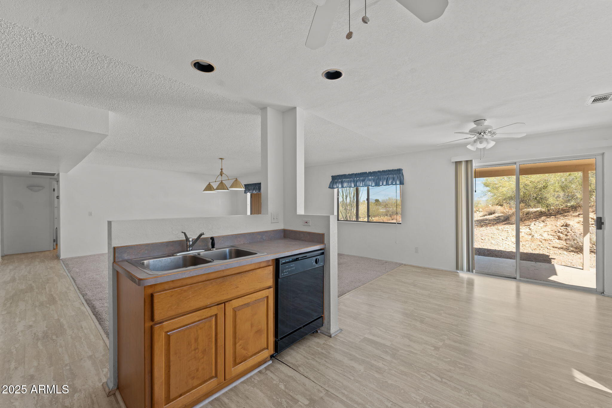 1660 VISTA Drive