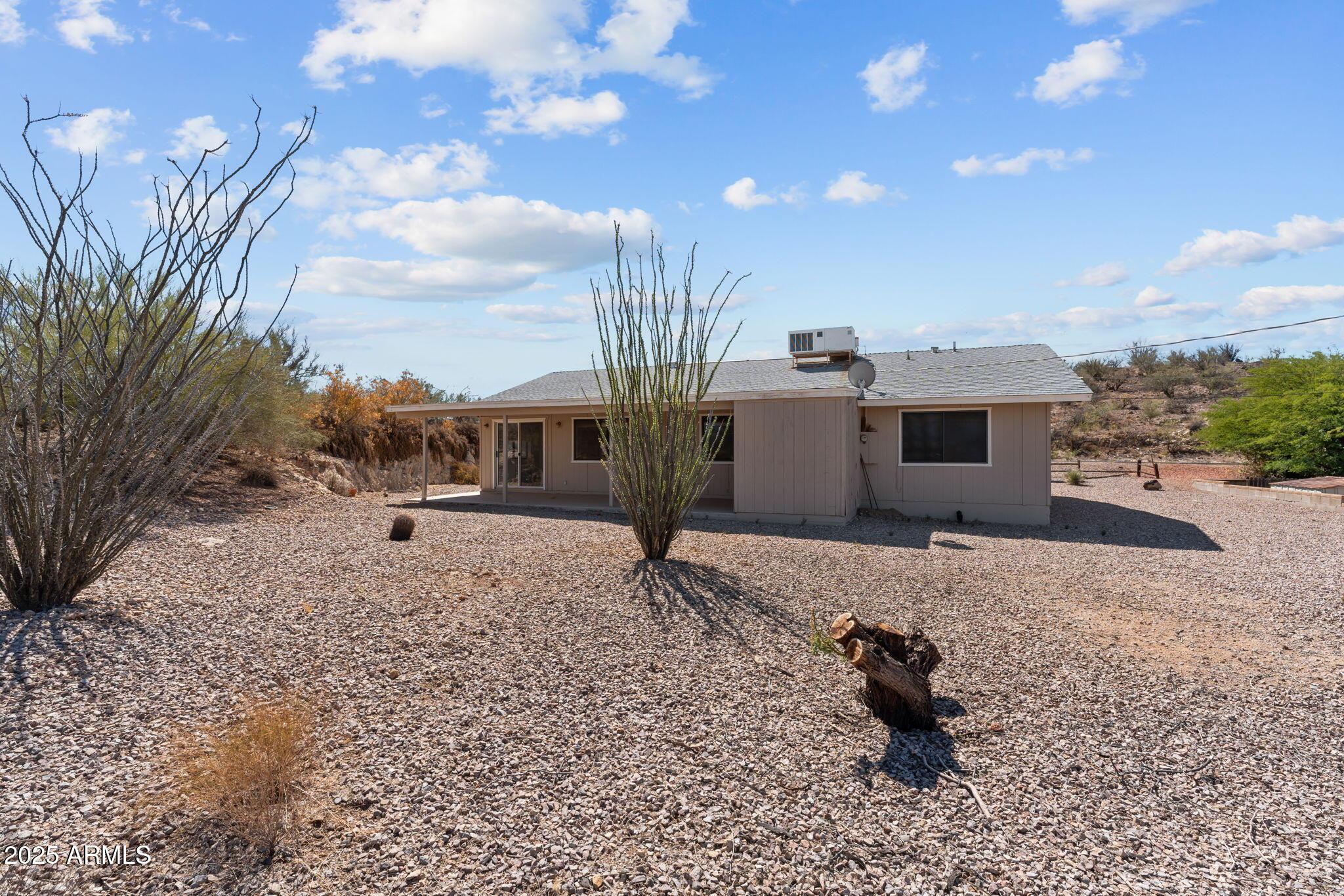 1660 VISTA Drive