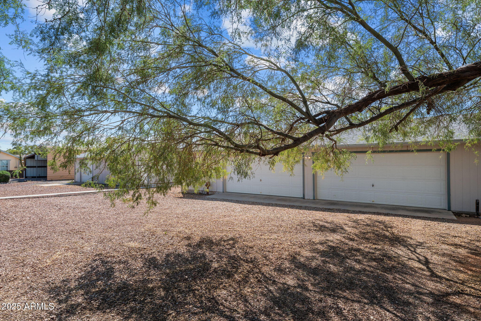 23723 W CANNON Drive