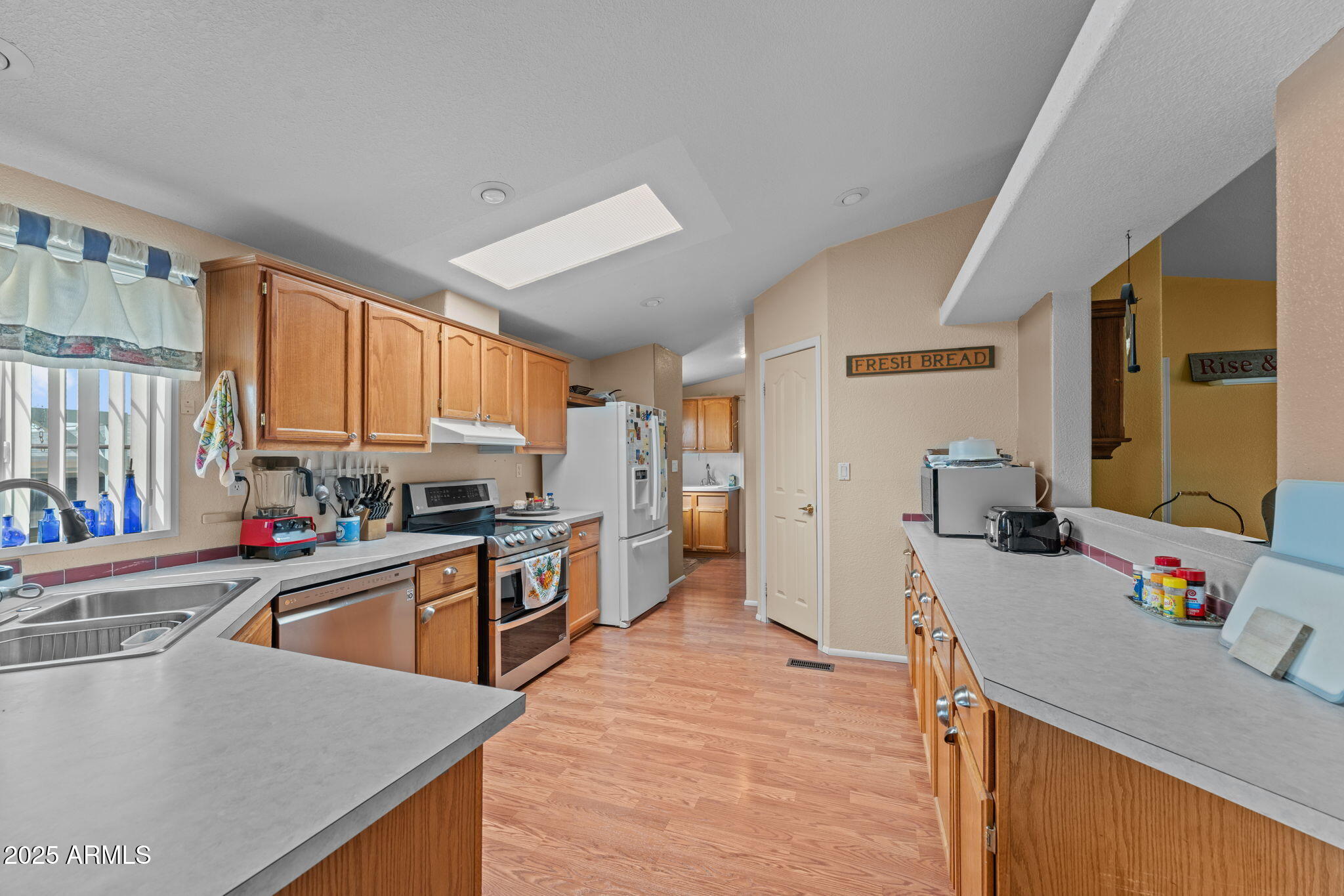 23723 W CANNON Drive