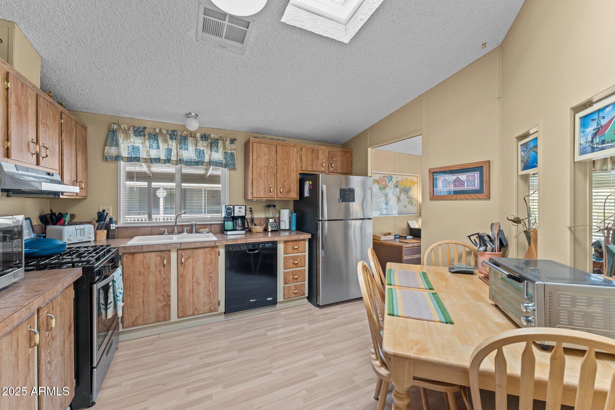 2501 W Wickenburg Way -- Unit: 169