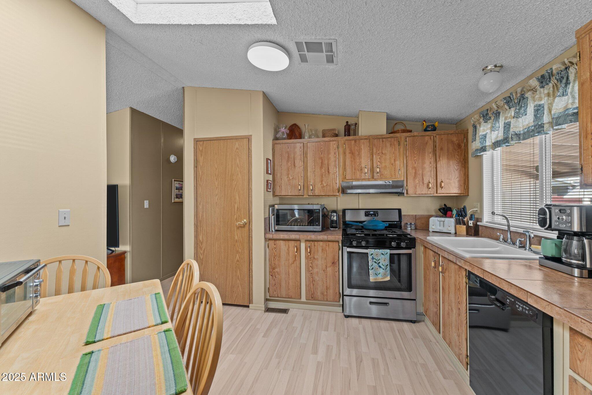 2501 W Wickenburg Way -- Unit: 169
