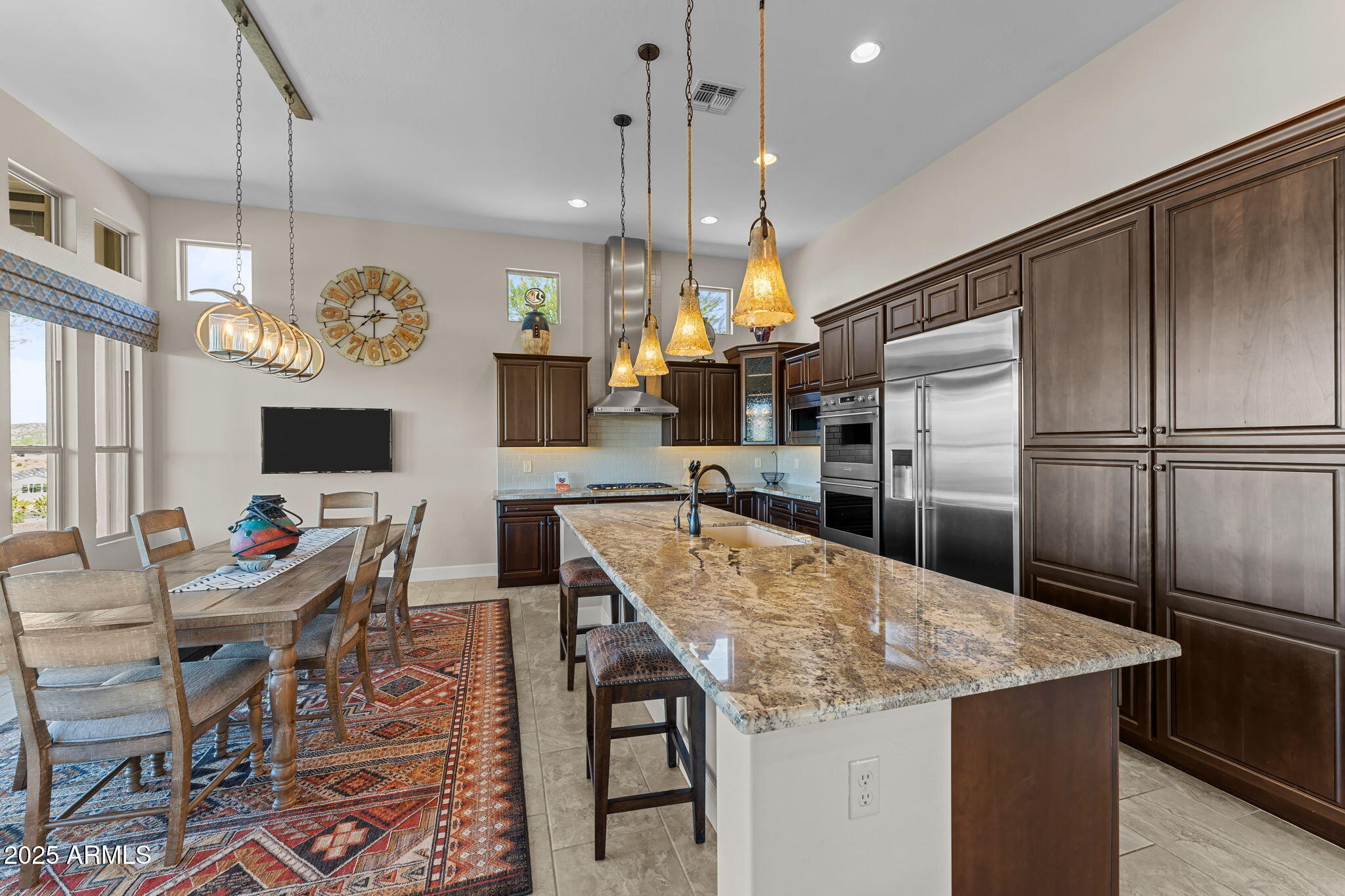 3696 QUARTZ Circle