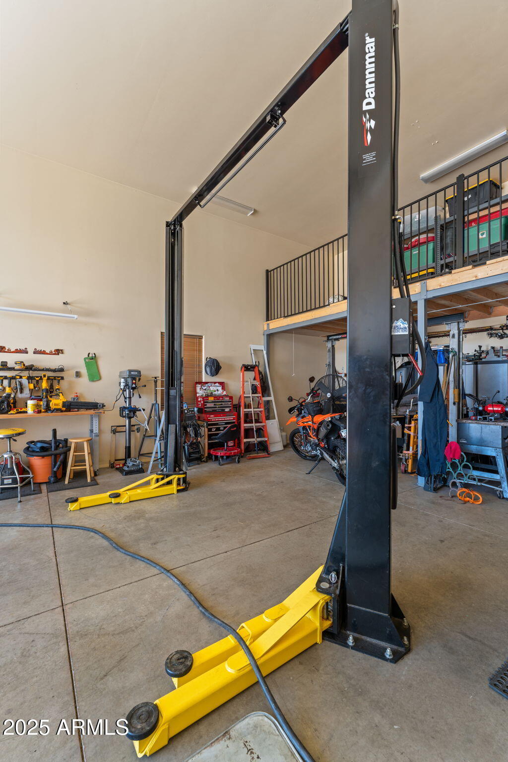 460 CONESTOGA Trail