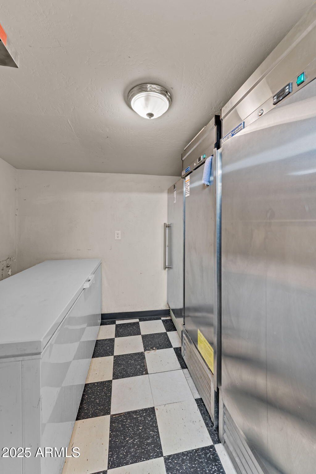 22525 W STATE ROUTE 71