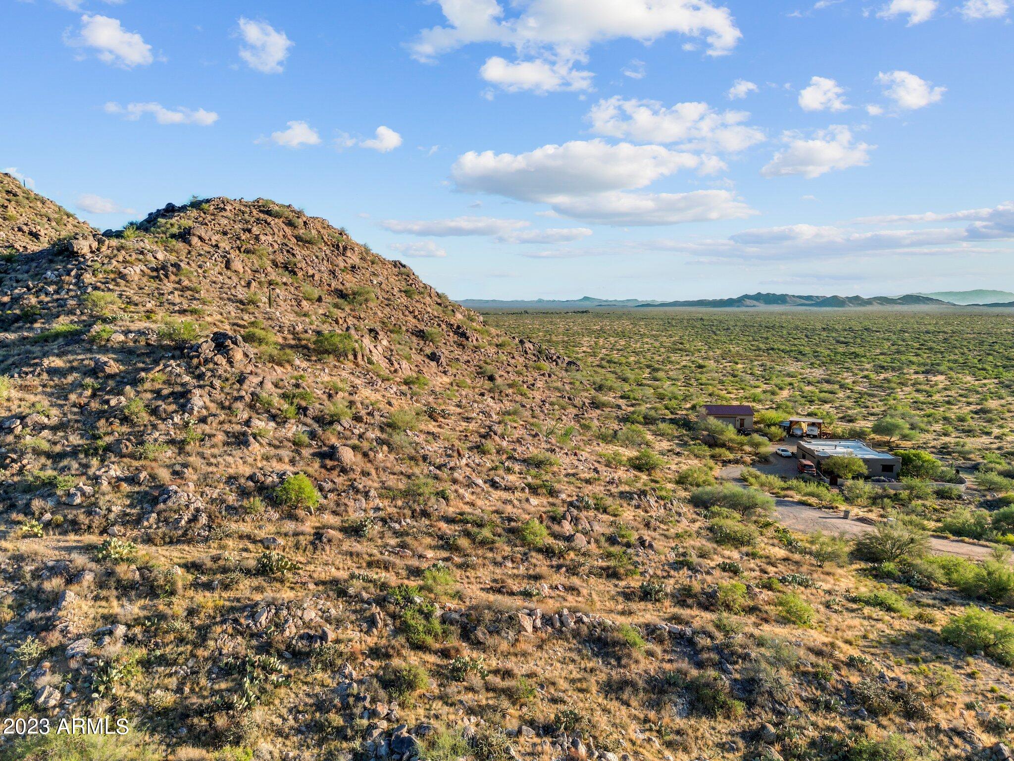 23325 W Gold Dollar Trail -