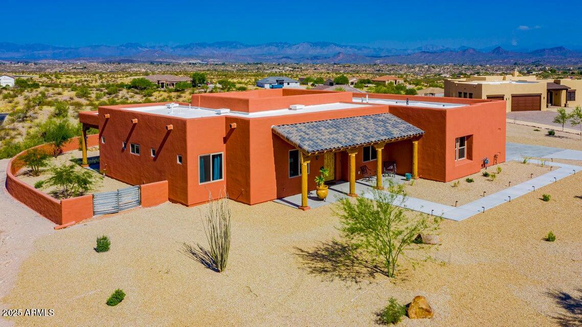 335 Latigo Way