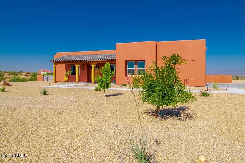 335 Latigo Way
