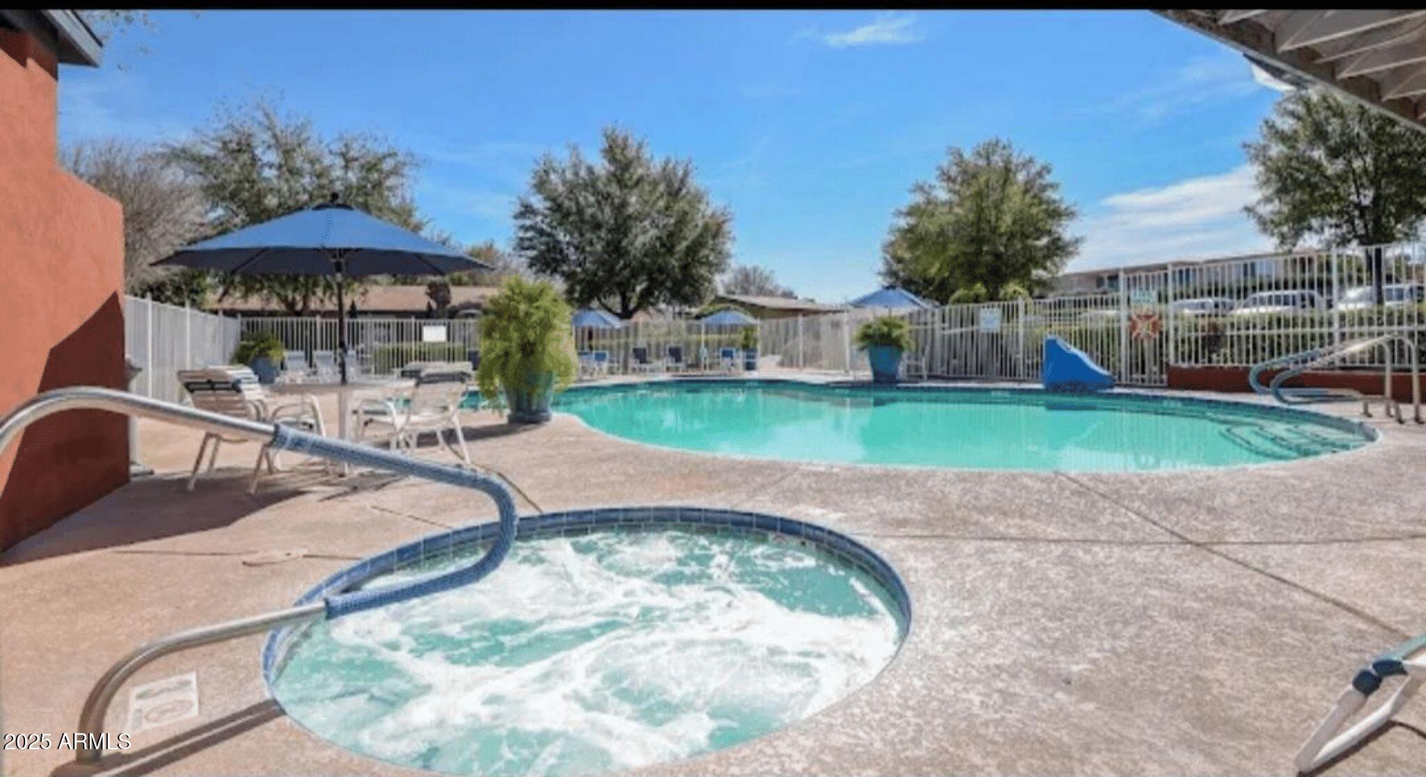 2501 W Wickenburg Way Unit: 04