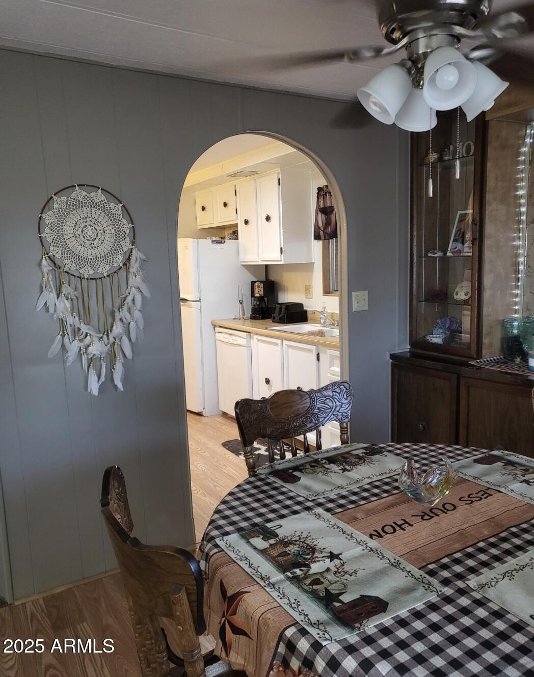 2501 W Wickenburg Way Unit: 04