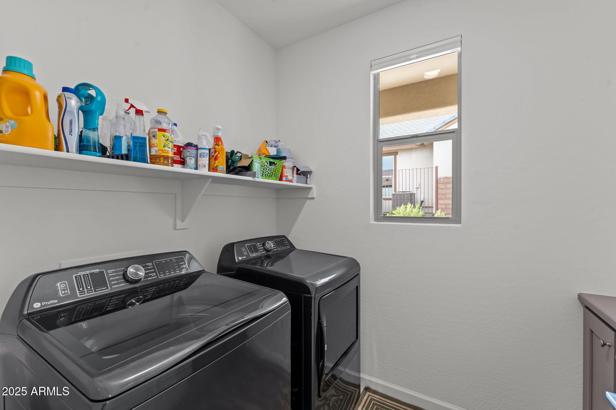 4293 TUMBLEWEED Drive