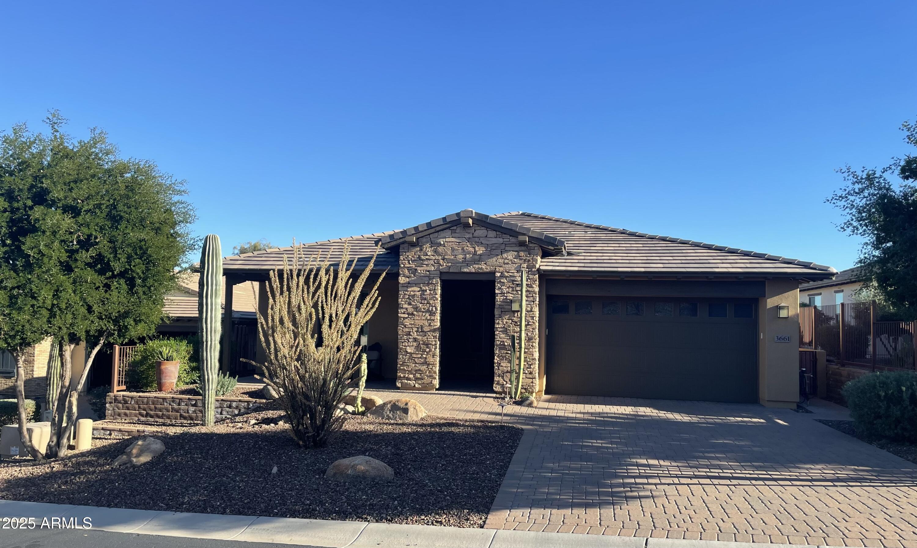 3661 QUARTZ Circle