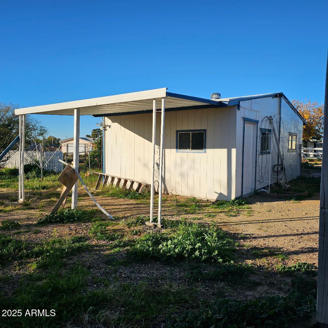 22855 W SUNSET Lane