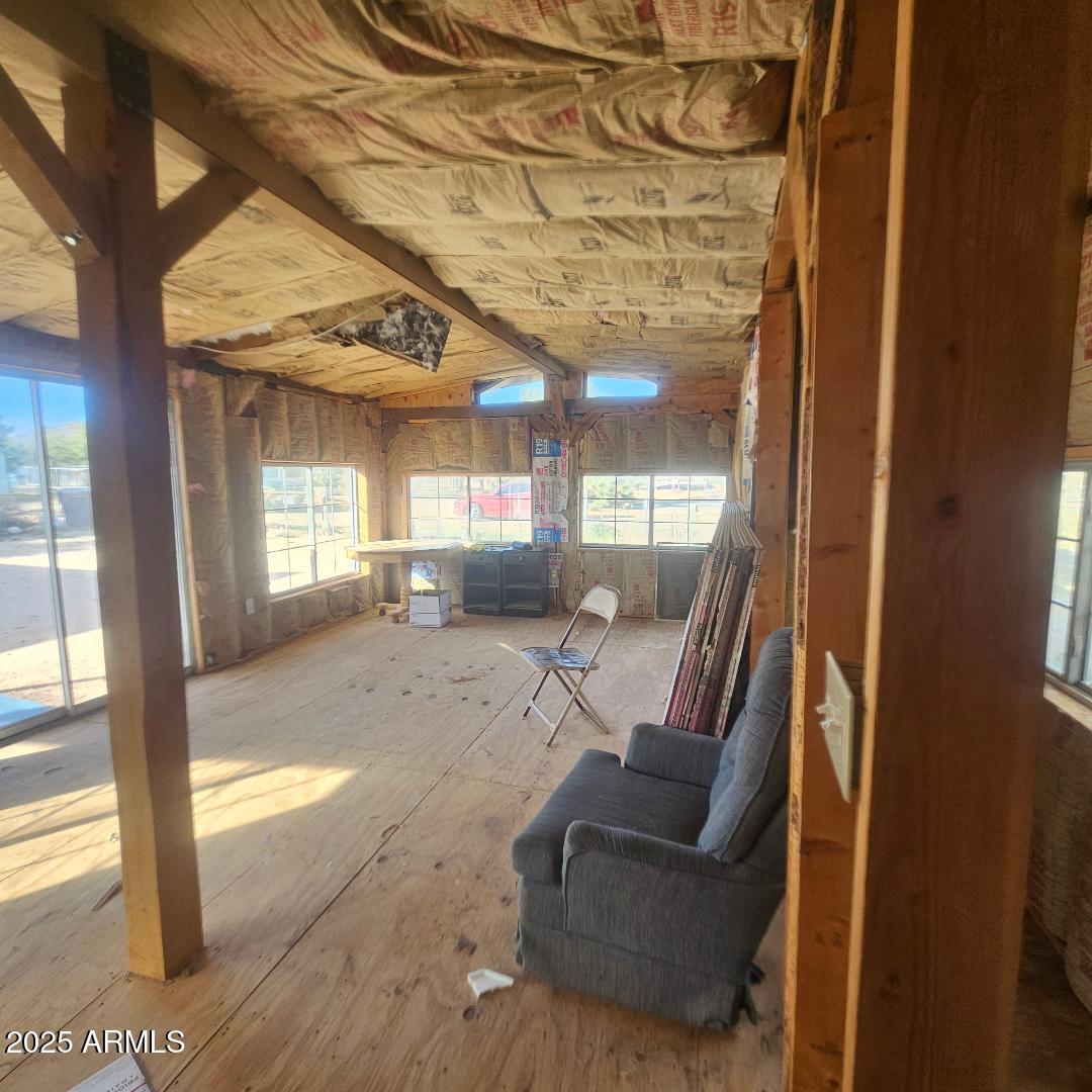 22855 W SUNSET Lane