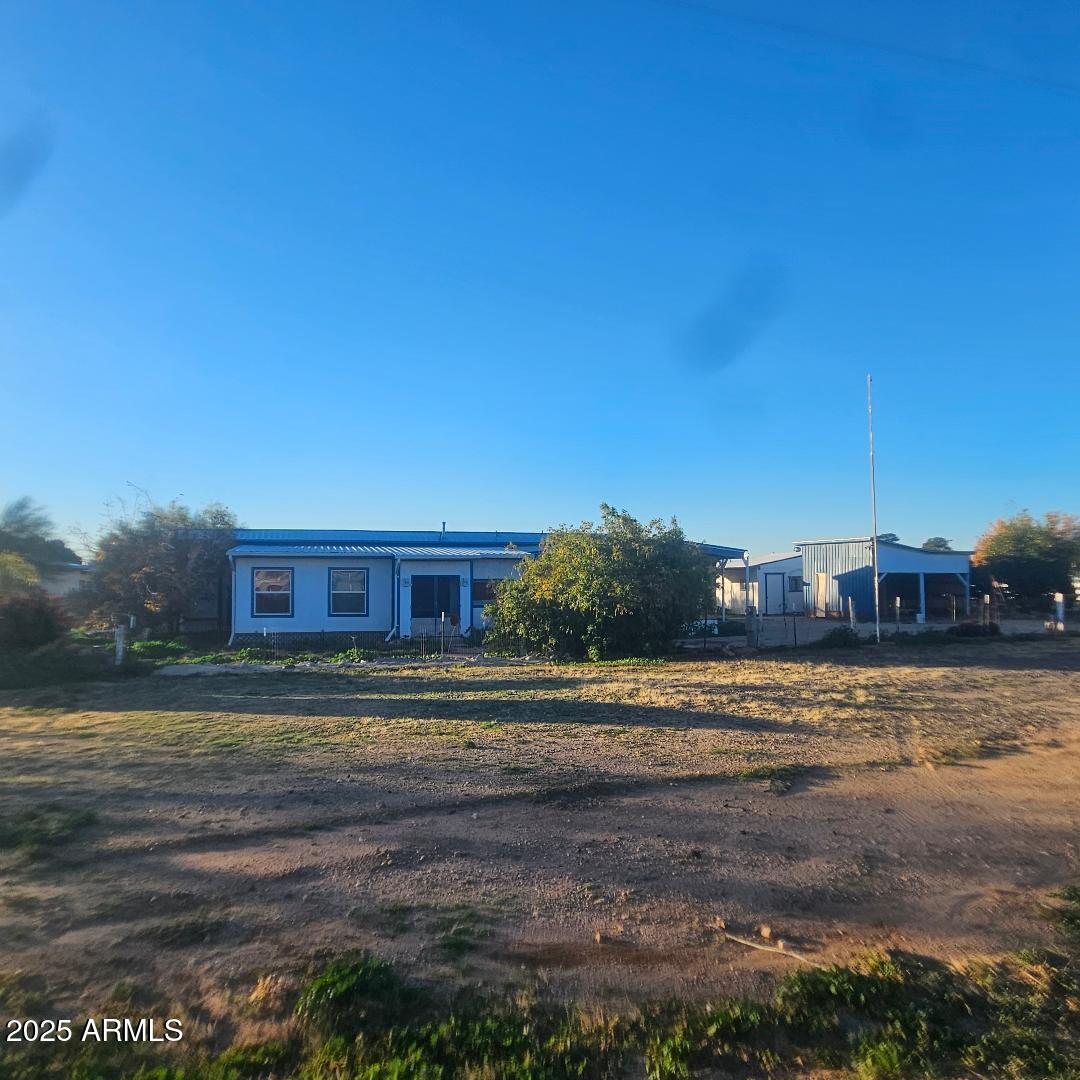 22855 W SUNSET Lane