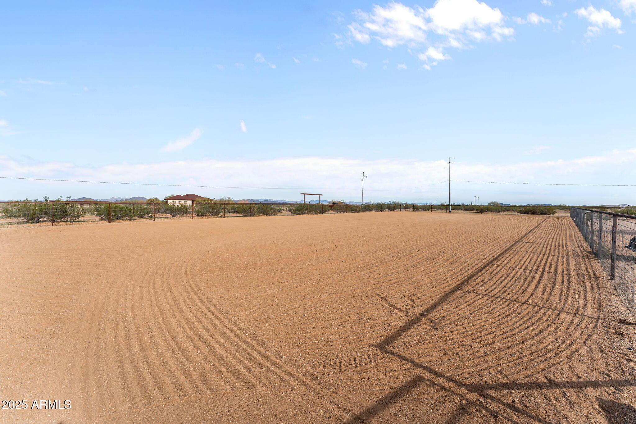 45243 W J-1 RANCH Road