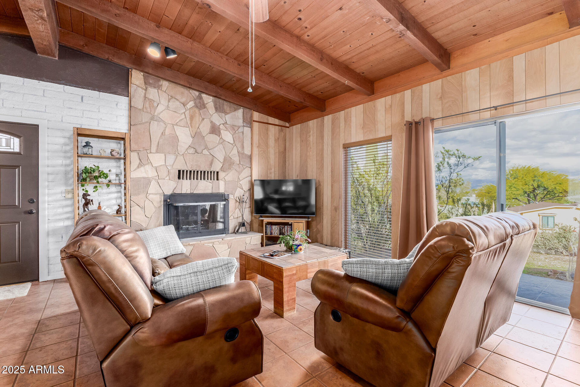 1795 VISTA Drive
