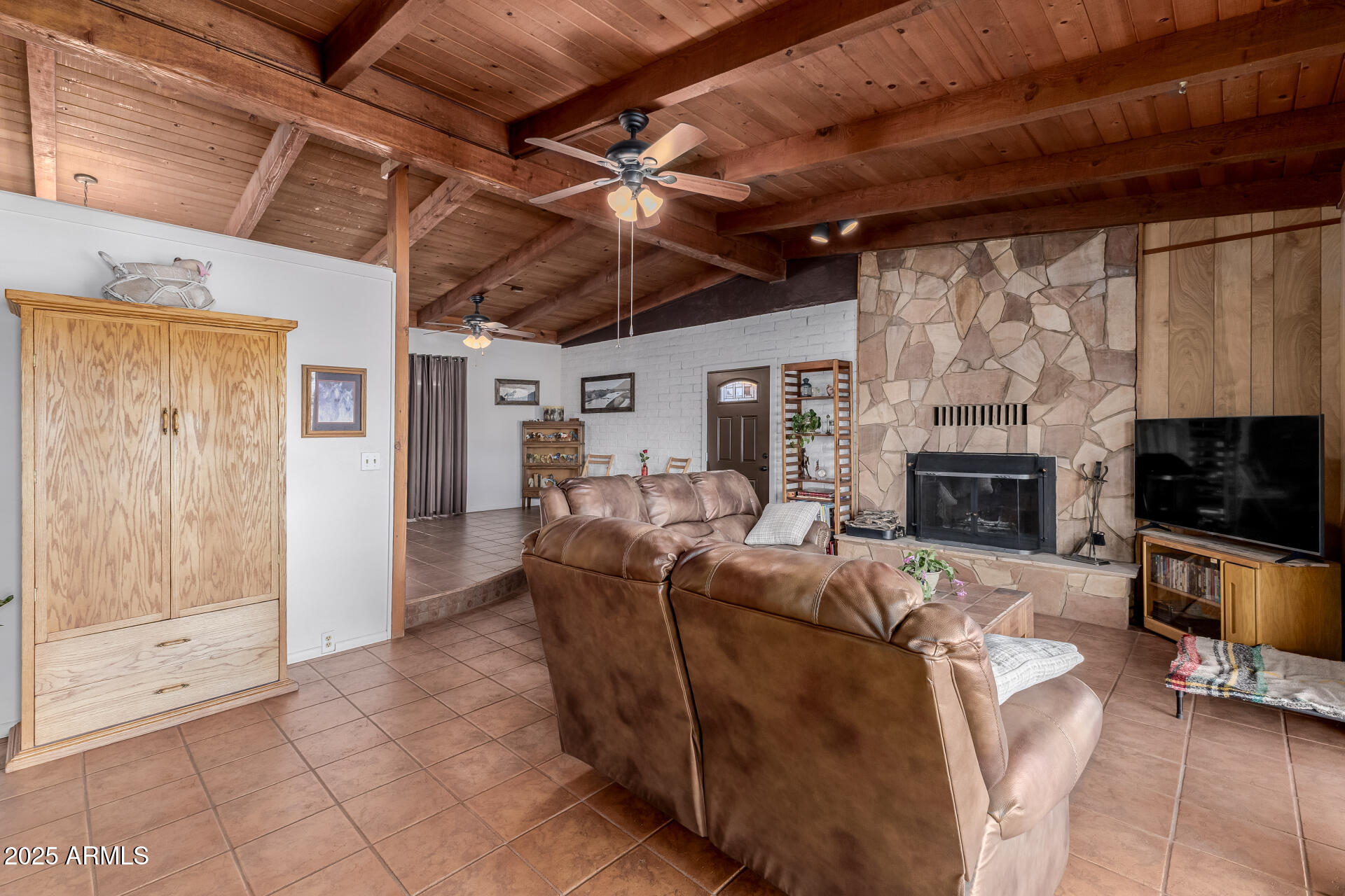 1795 VISTA Drive