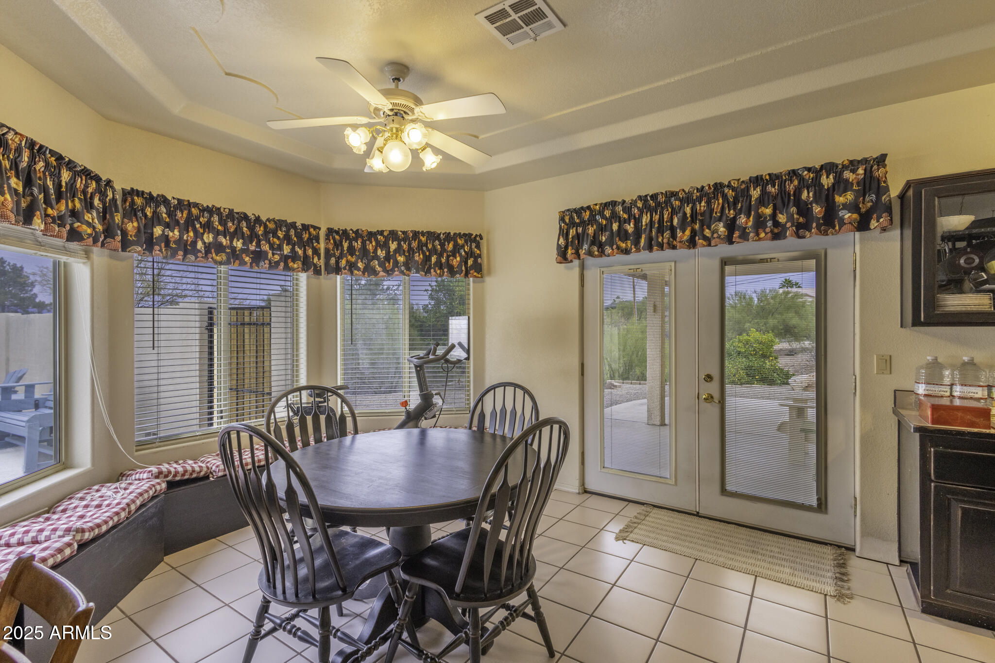 650 FALCON Drive