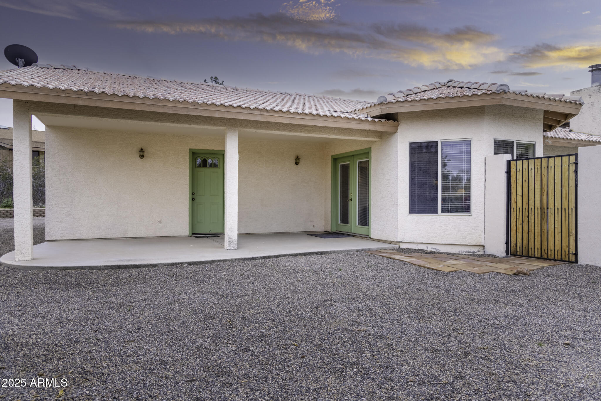 650 FALCON Drive