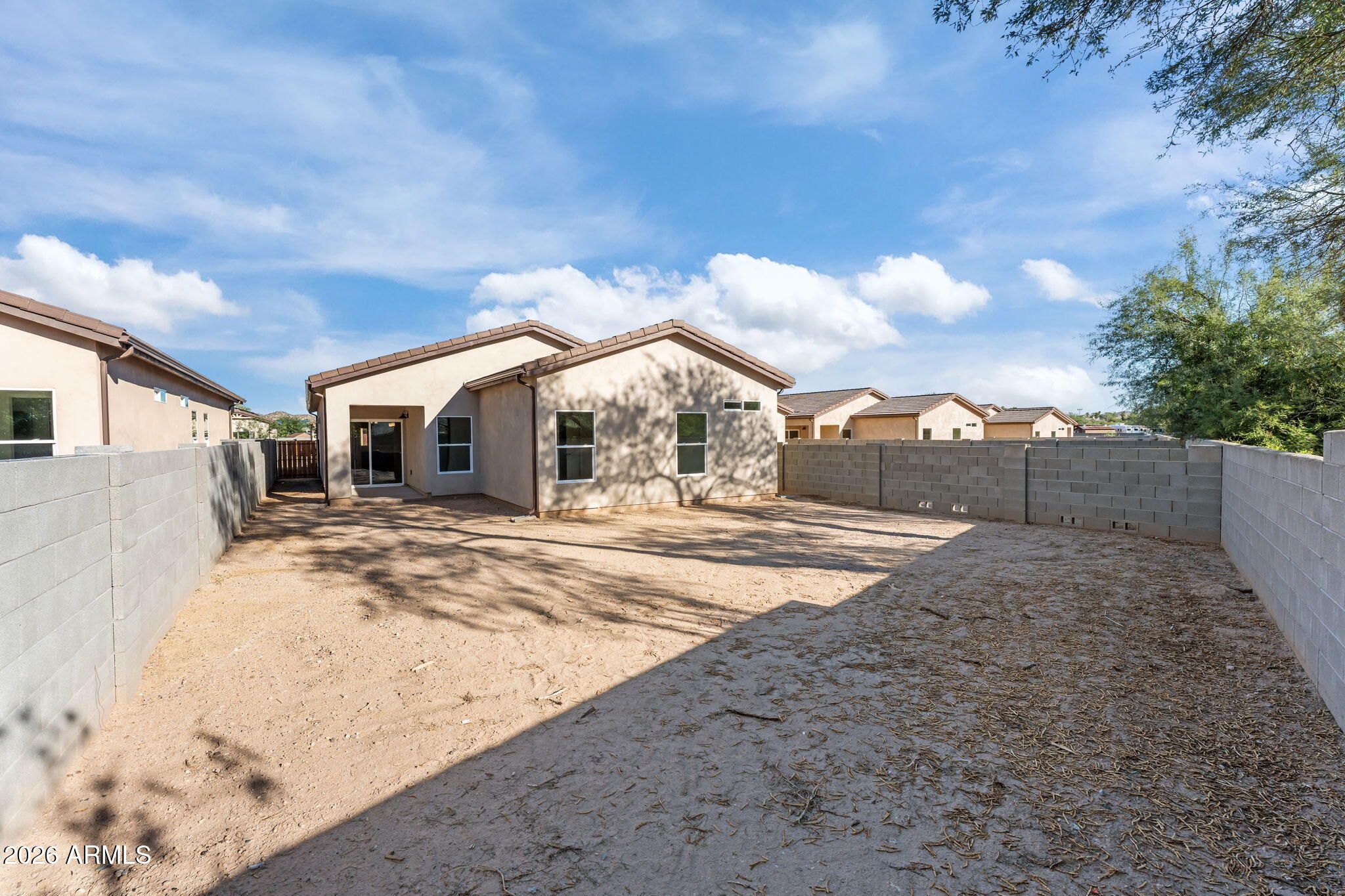736 N DON FRANK Lane
