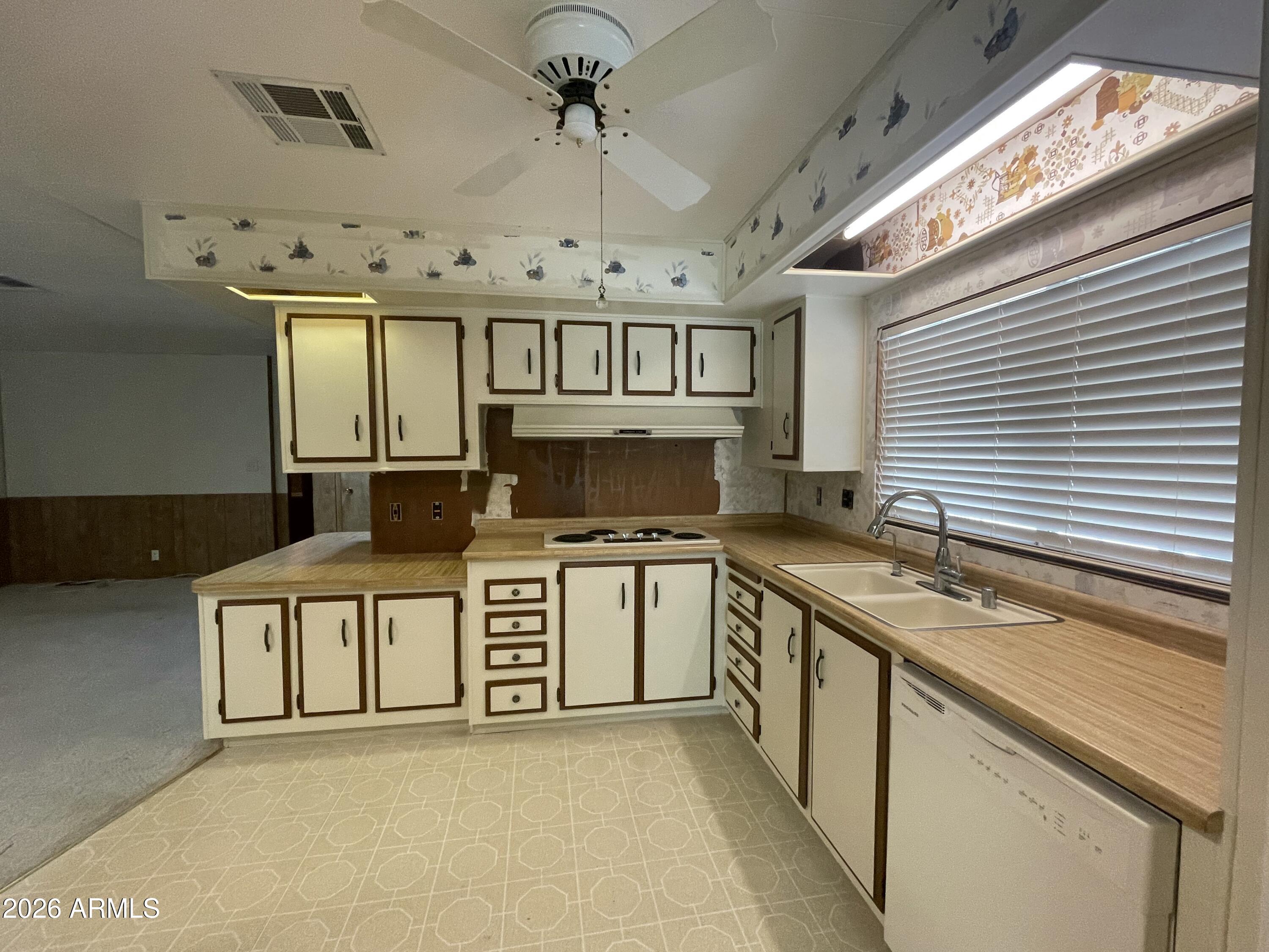 2501 W WIckenburg Way Unit: 37