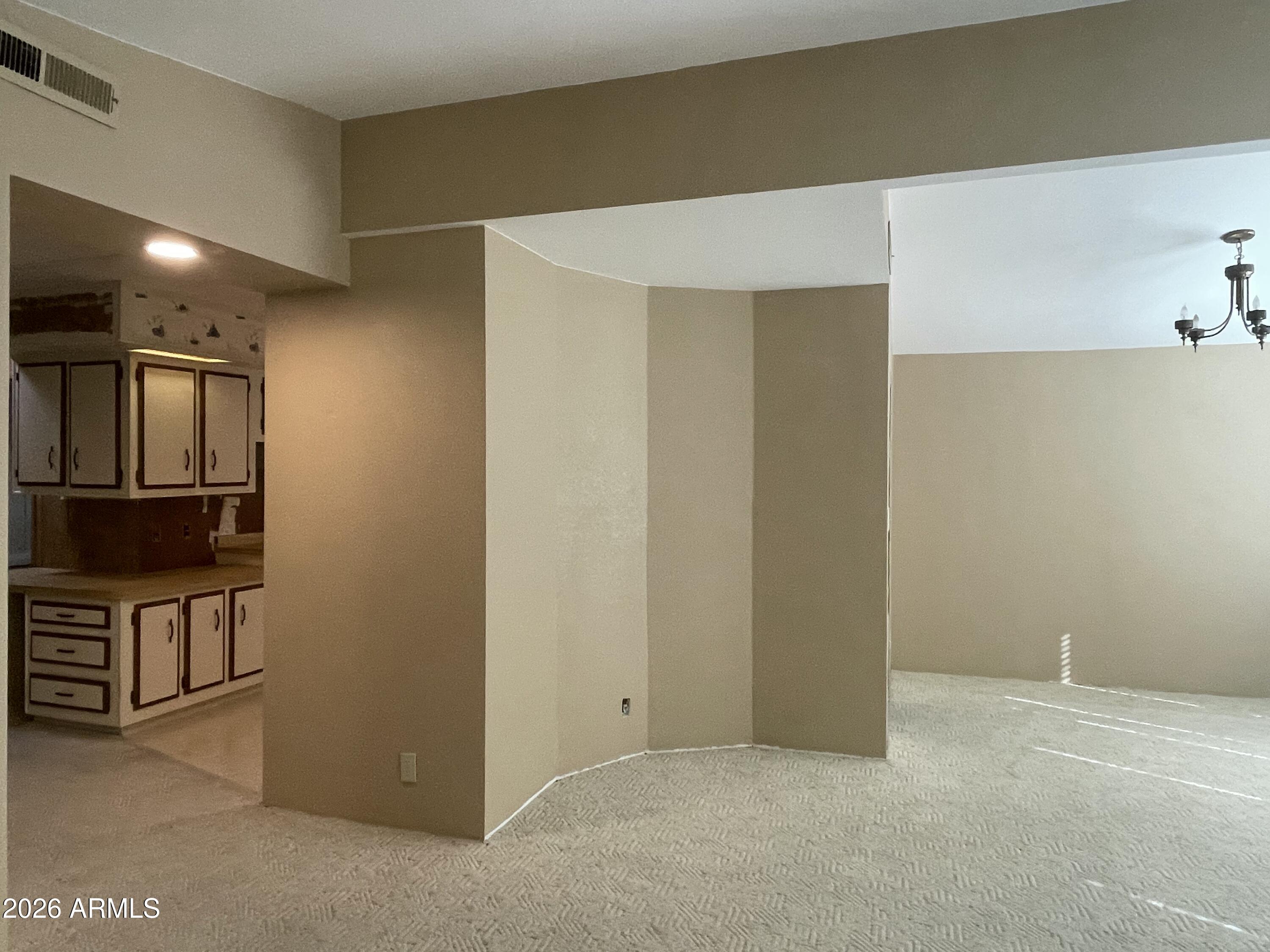 2501 W WIckenburg Way Unit: 37