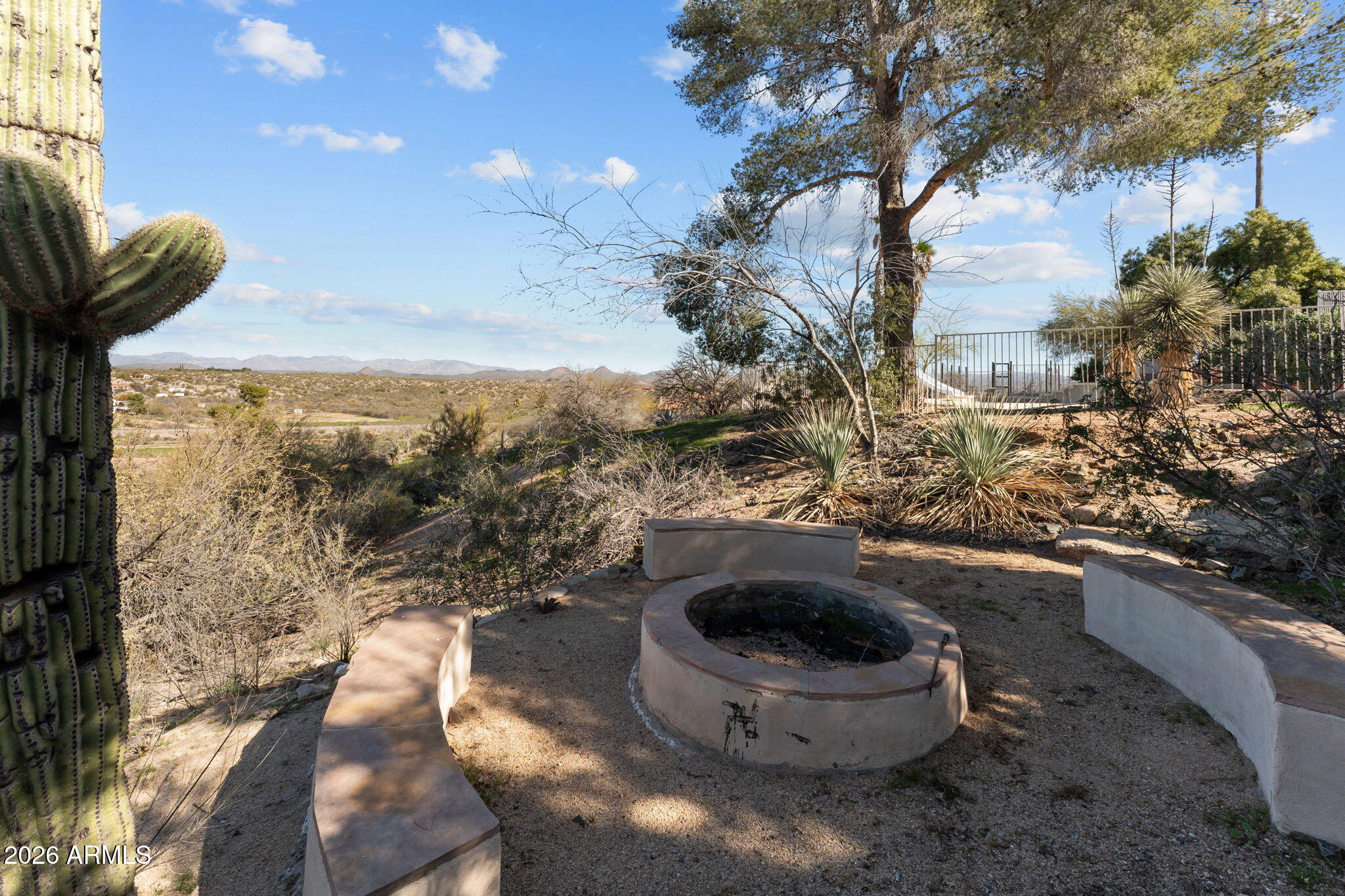 680 W BUCKINGHORSE Trail