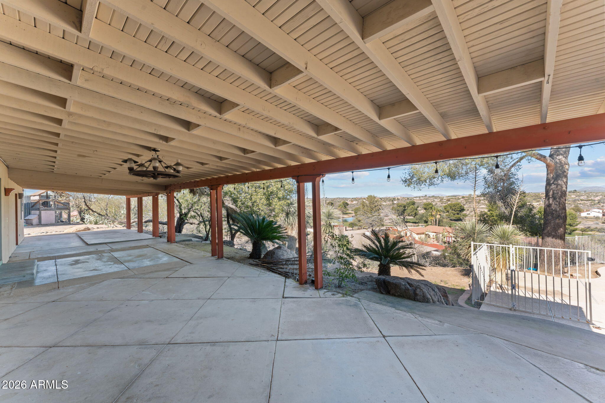 680 W BUCKINGHORSE Trail