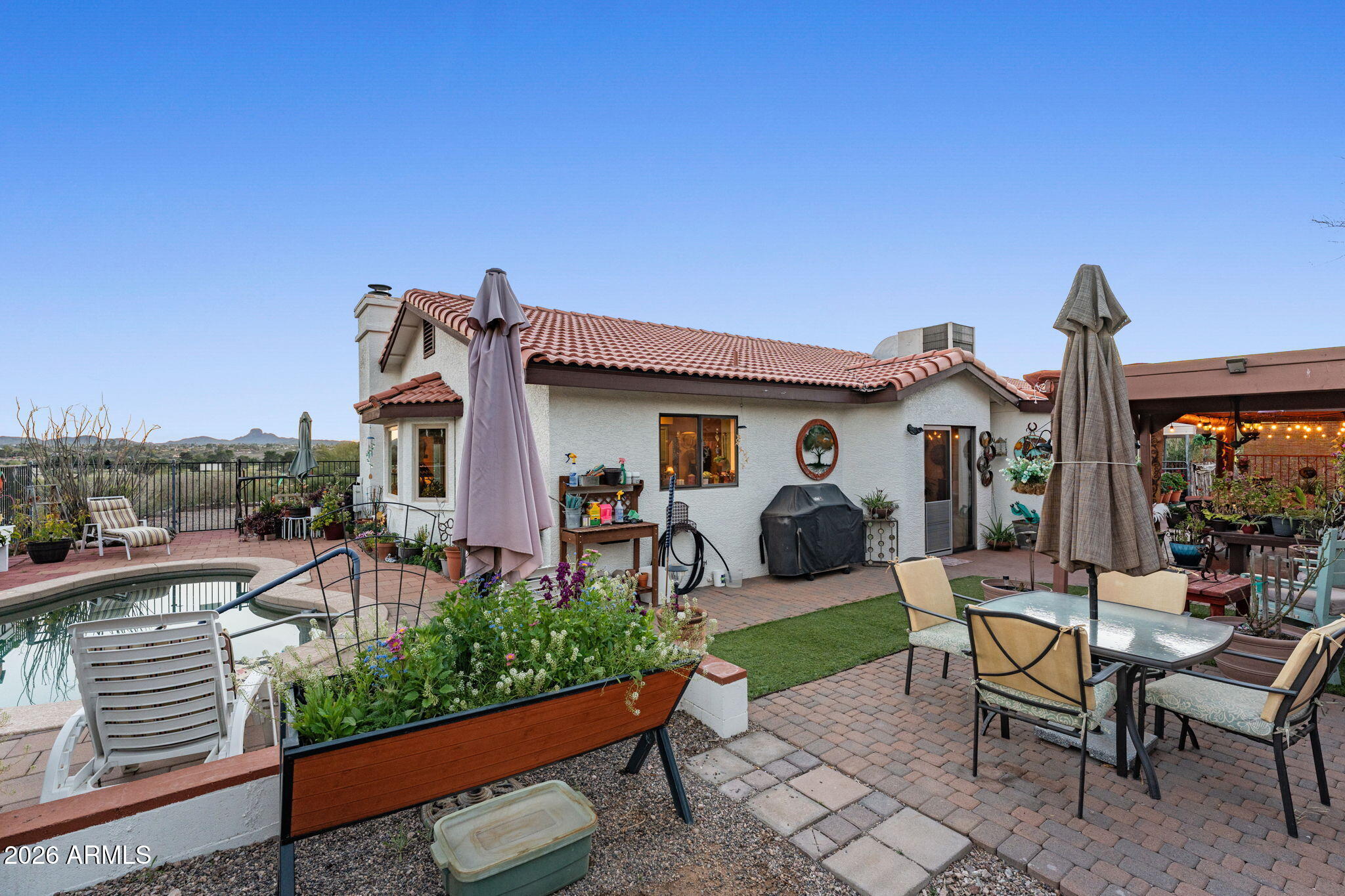 1130 N COYOTE Crossing